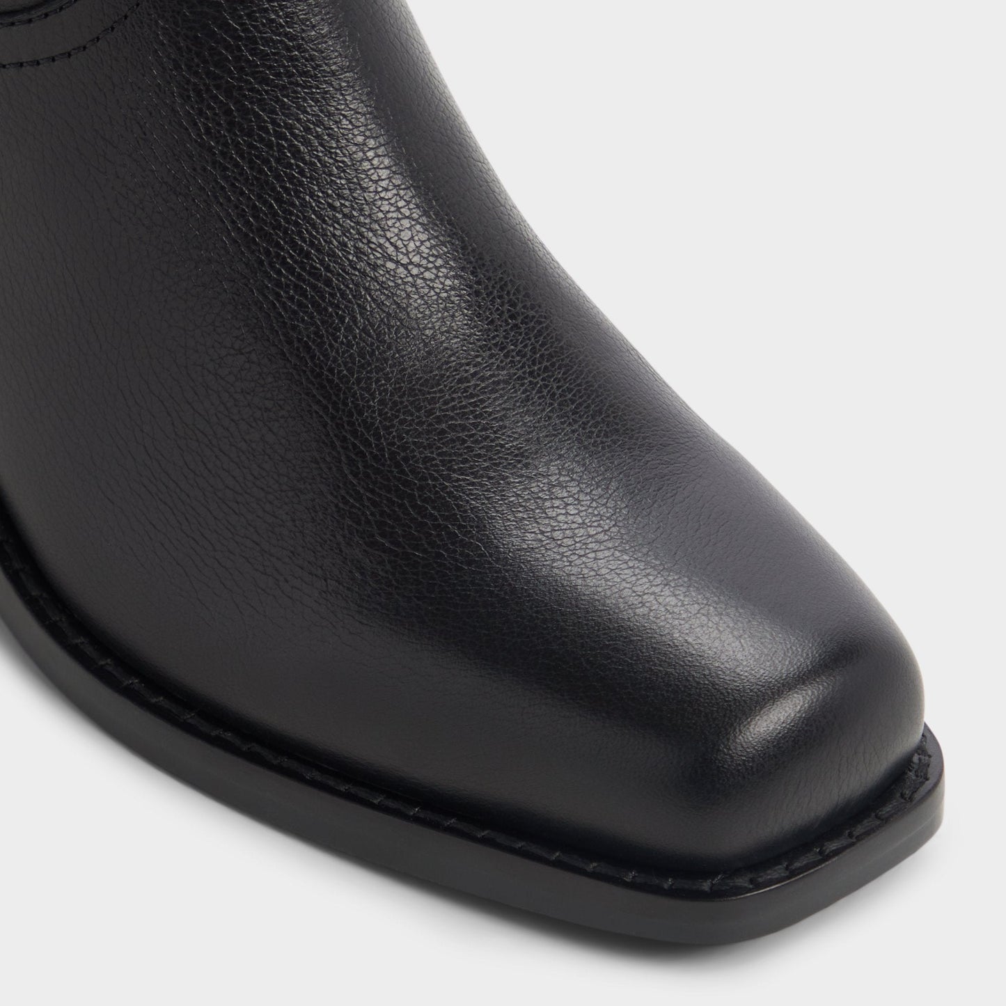 Emberlyn in Black - Knee-high western boot, Cup sole - Black
