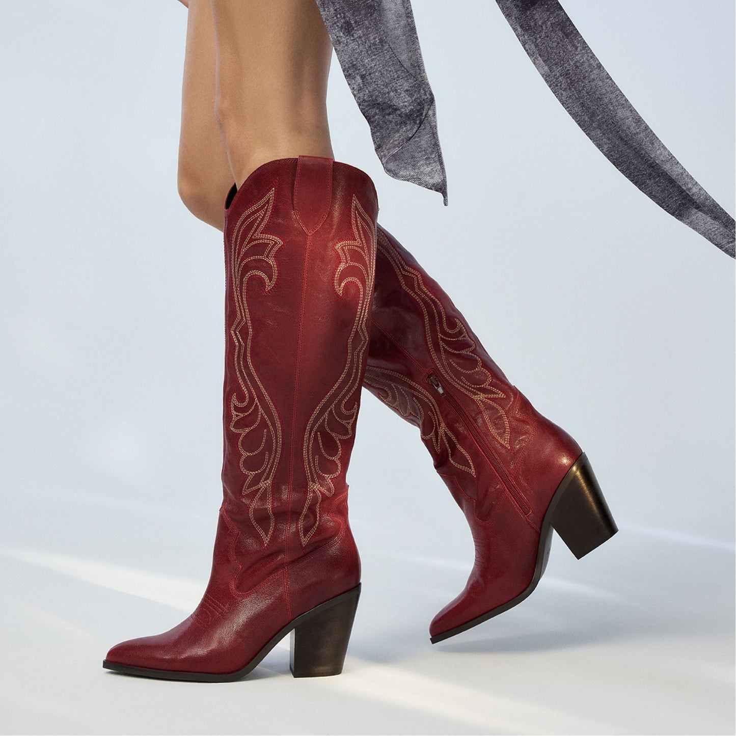 Alamo Medium Red Women's Western - Western boot - Medium red