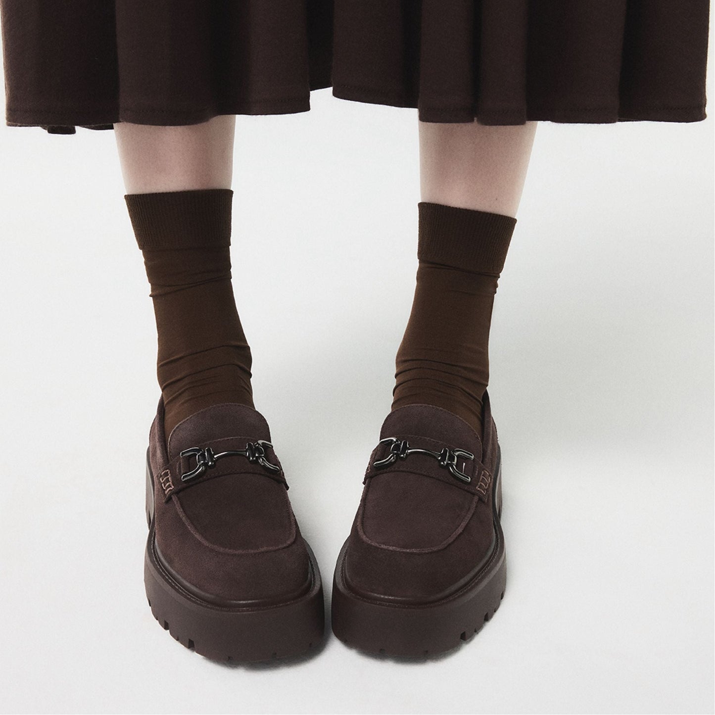 Oneameth in Dark Brown - Loafer, Lug sole - Dark brown