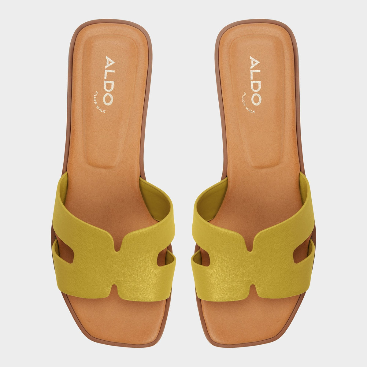 Itsandal in Other Yellow - Slide sandal - Other yellow