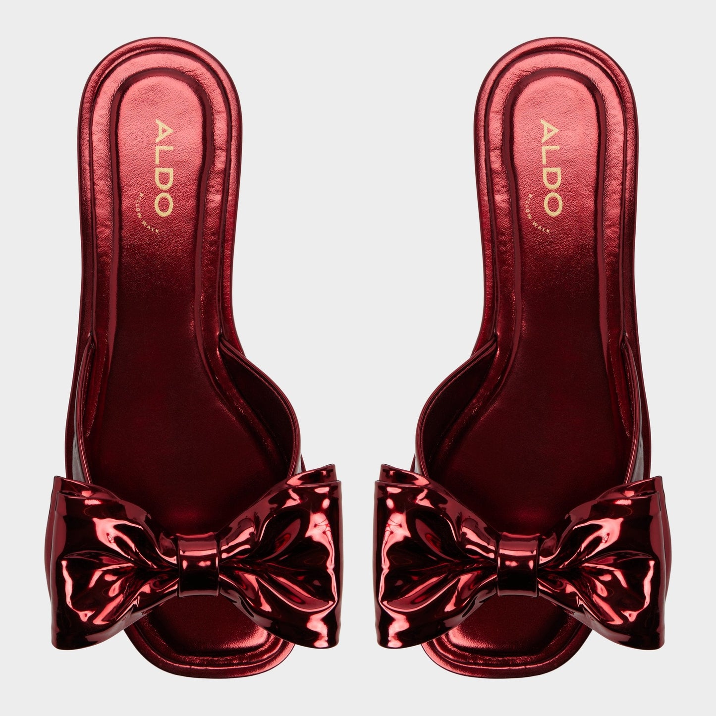 Bowetta in Medium Red - Slide sandal - Medium red