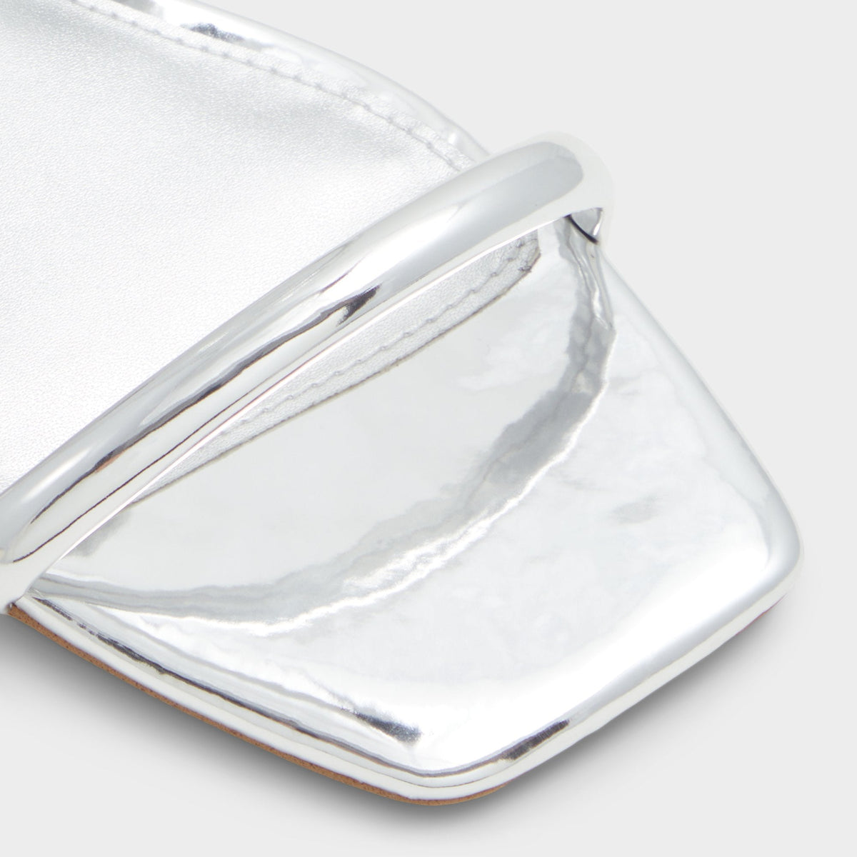 Spinna in Silver - Strappy sandal, Block heel - Silver