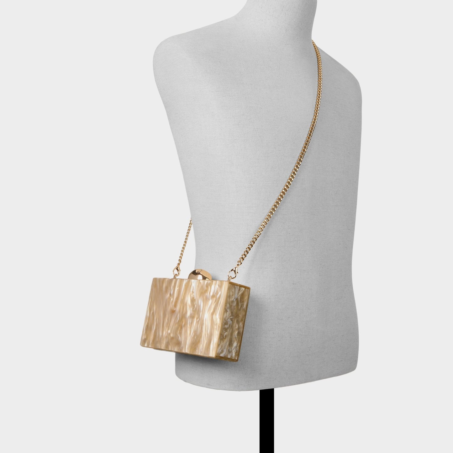Zaloriaax in Natural - Clutch - Natural