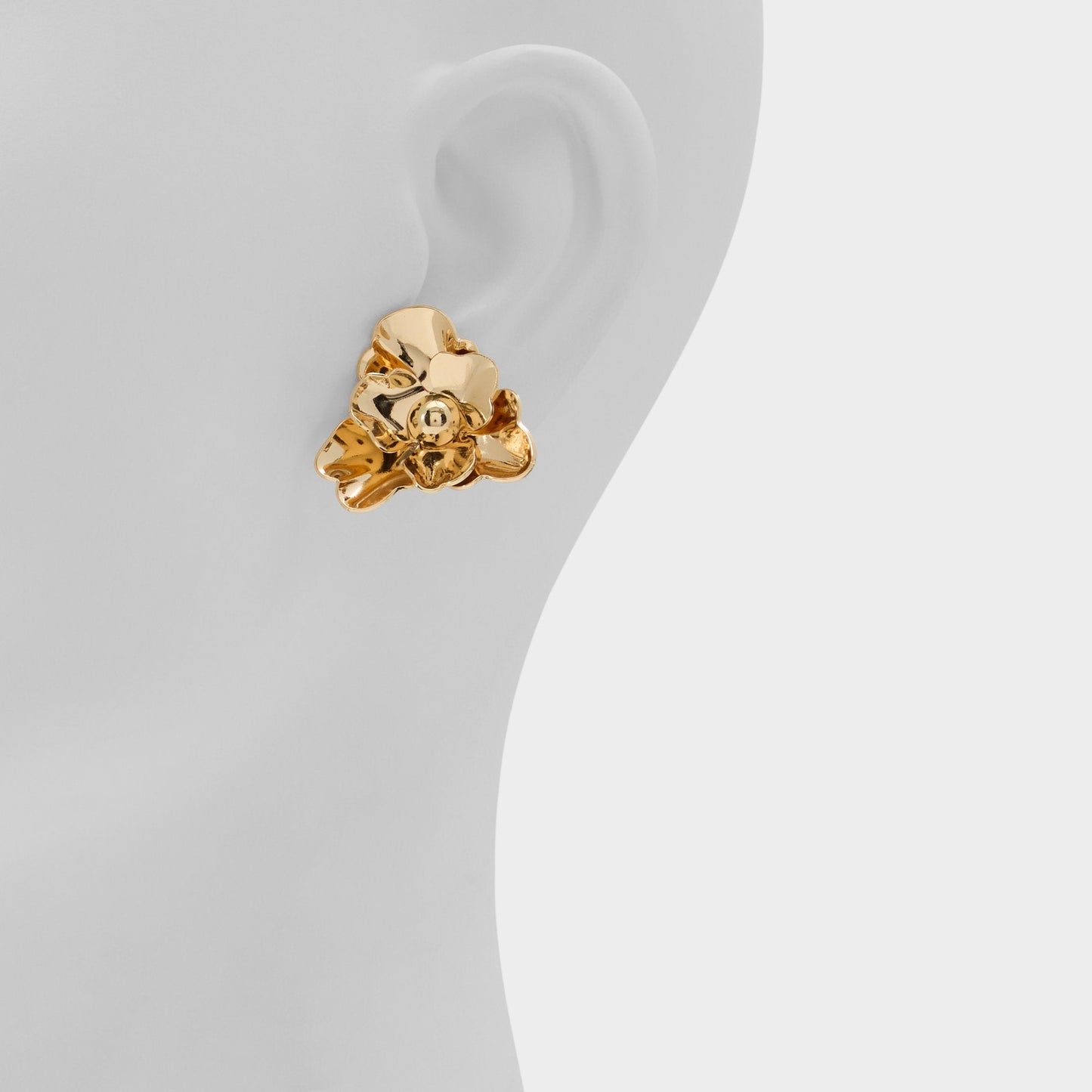 Luccyymini in Gold - Statement earrings - Gold