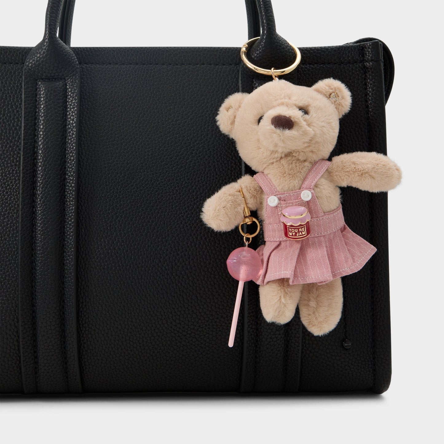 Snugglepop in Light Pink - Bag charm - Light pink