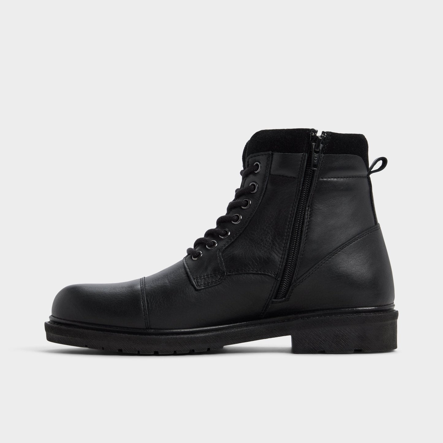 Quaid in Black - Lace-up boot - Black