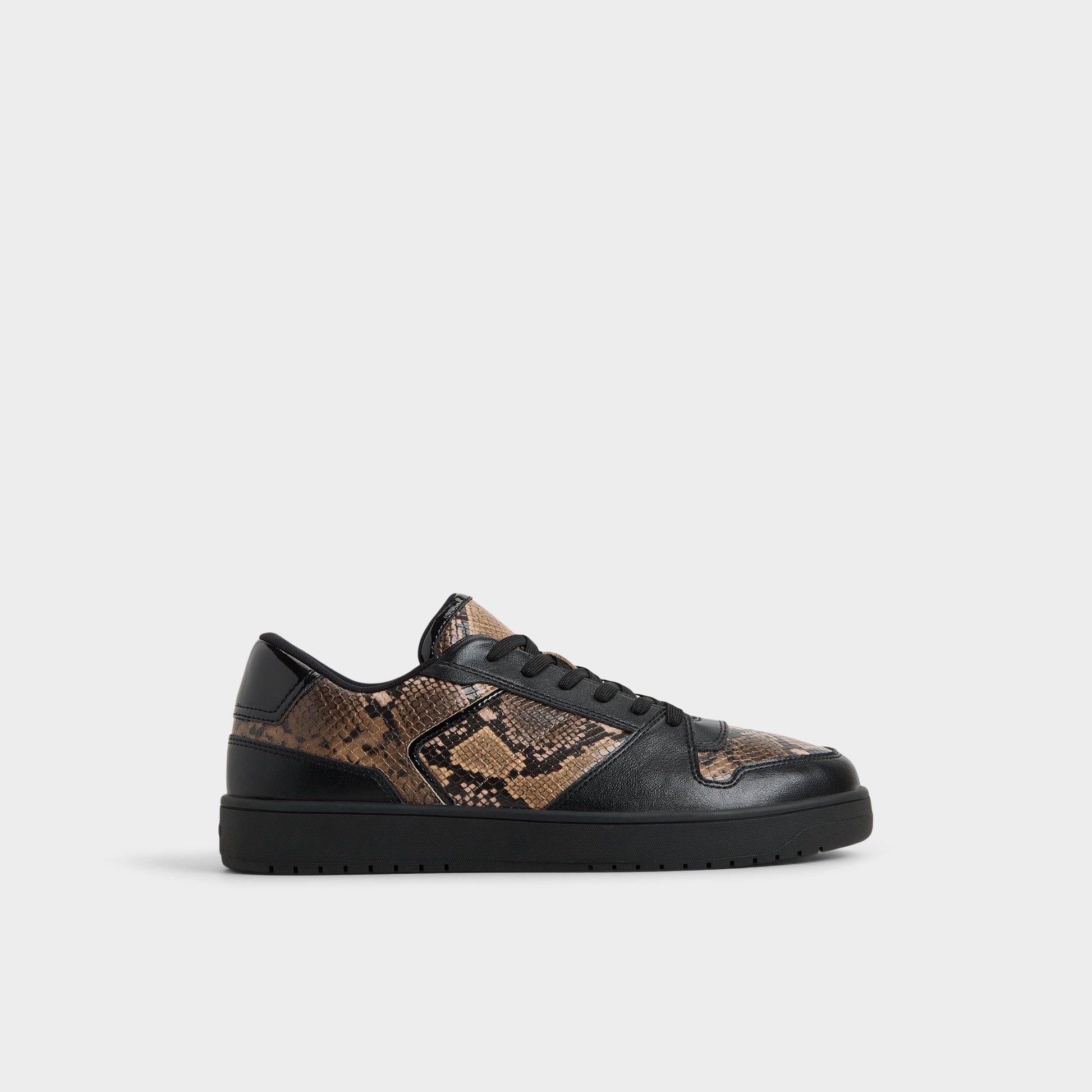 Zethan in Black Combo 14189410 - Low top sneaker - Black combo