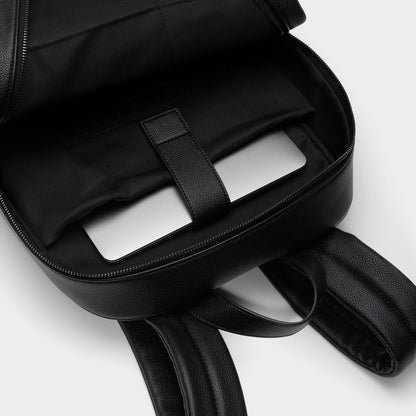 Braliwynn in Other Black - Backpack - Other black