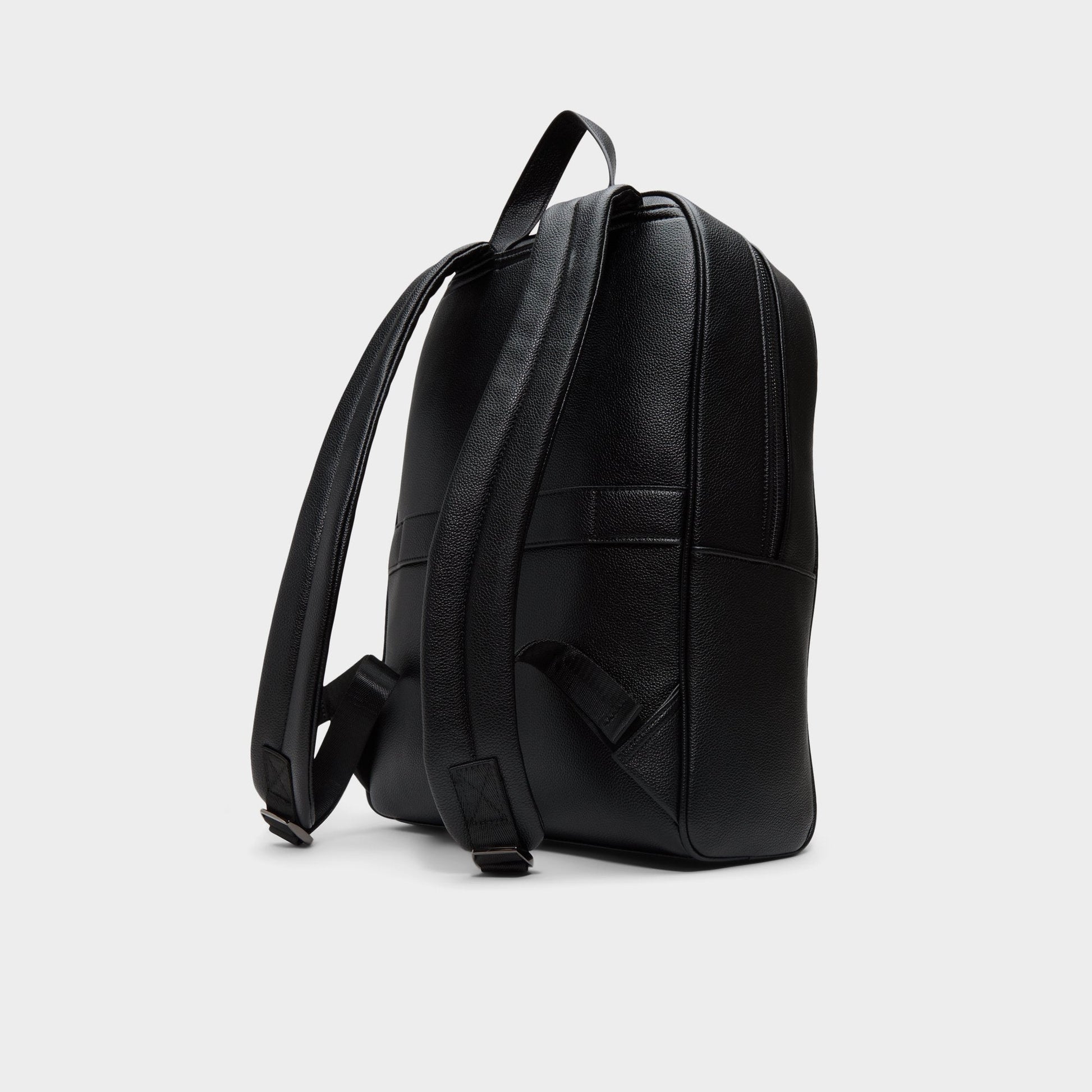 Braliwynn in Other Black - Backpack - Other black