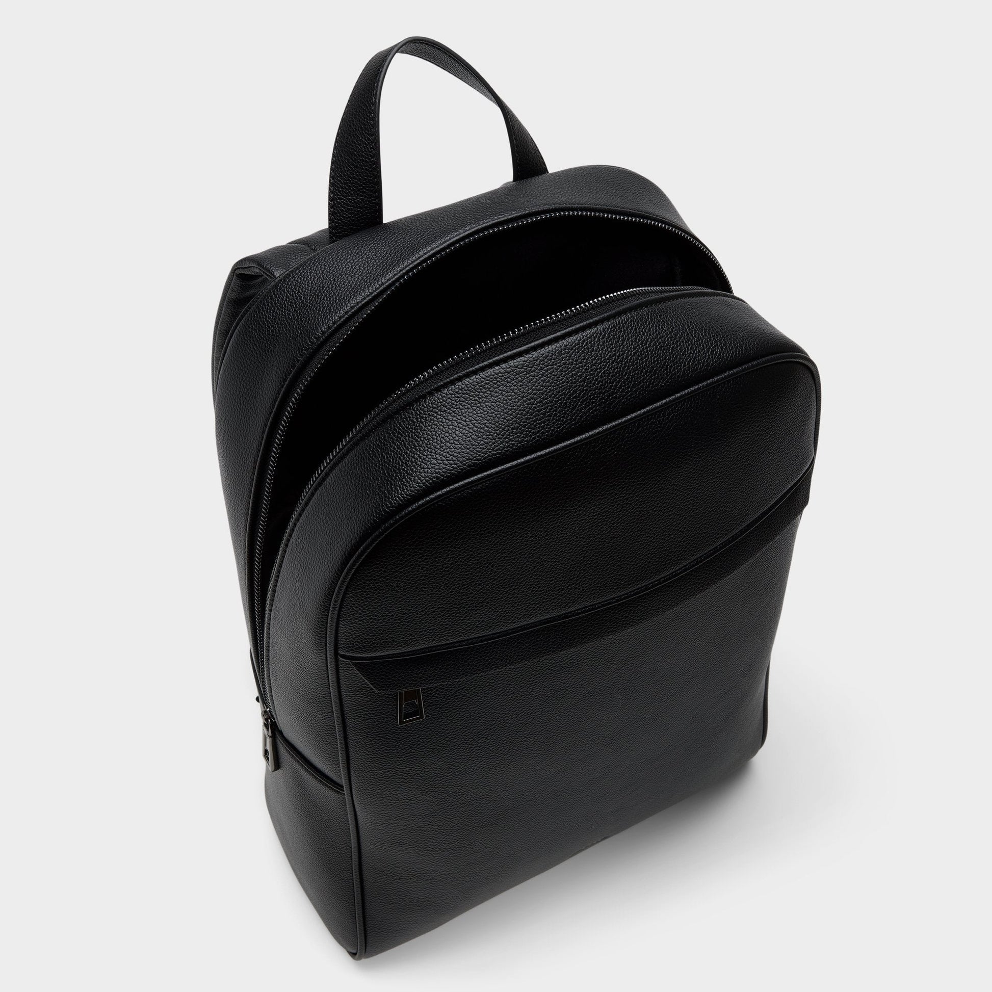 Braliwynn in Other Black - Backpack - Other black