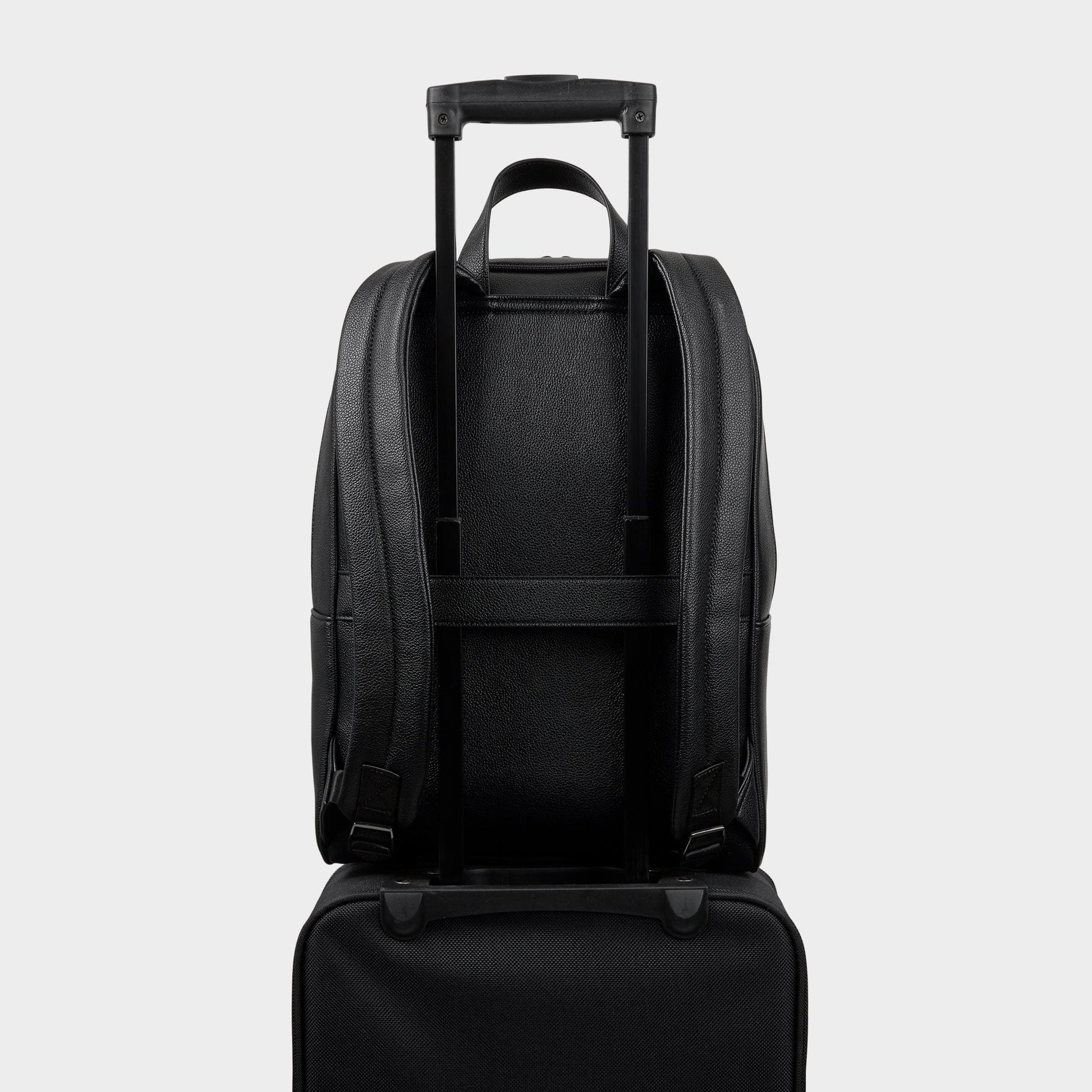 Braliwynn in Other Black - Backpack - Other black