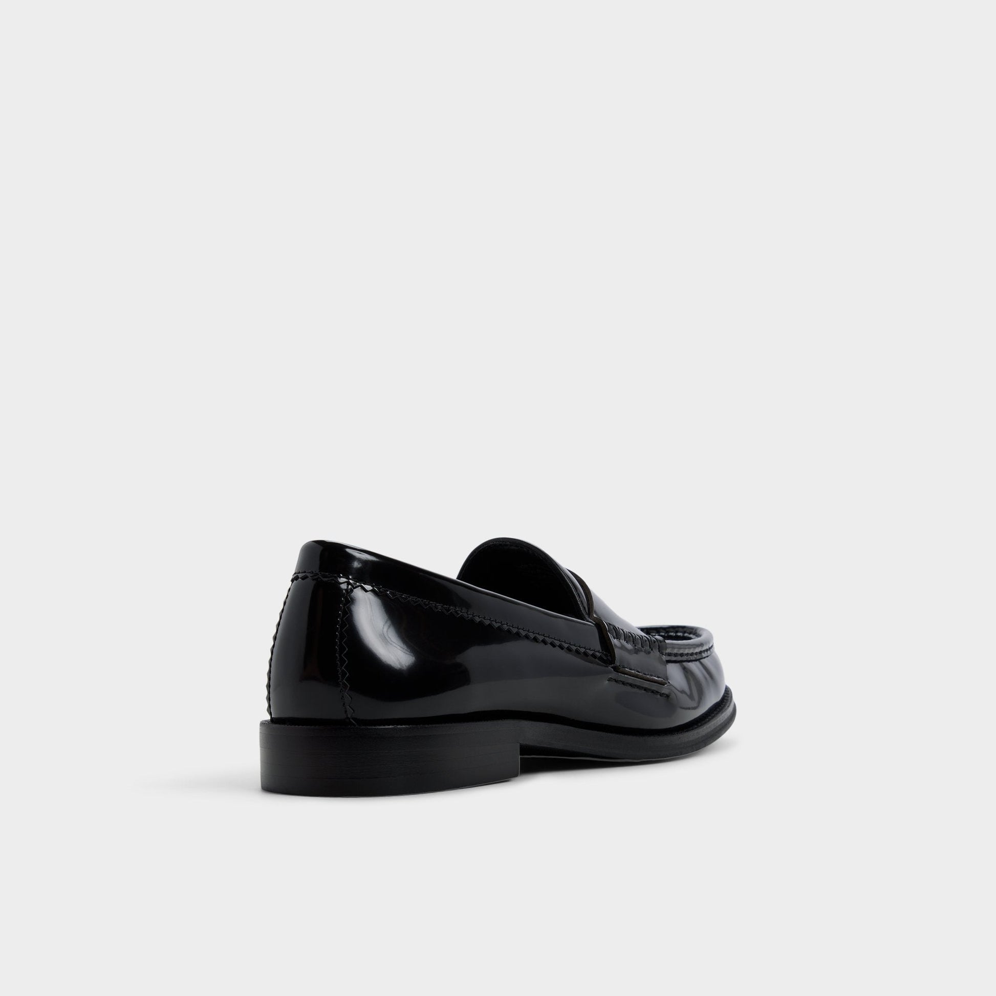 Ludovik in Black - Loafer - Black
