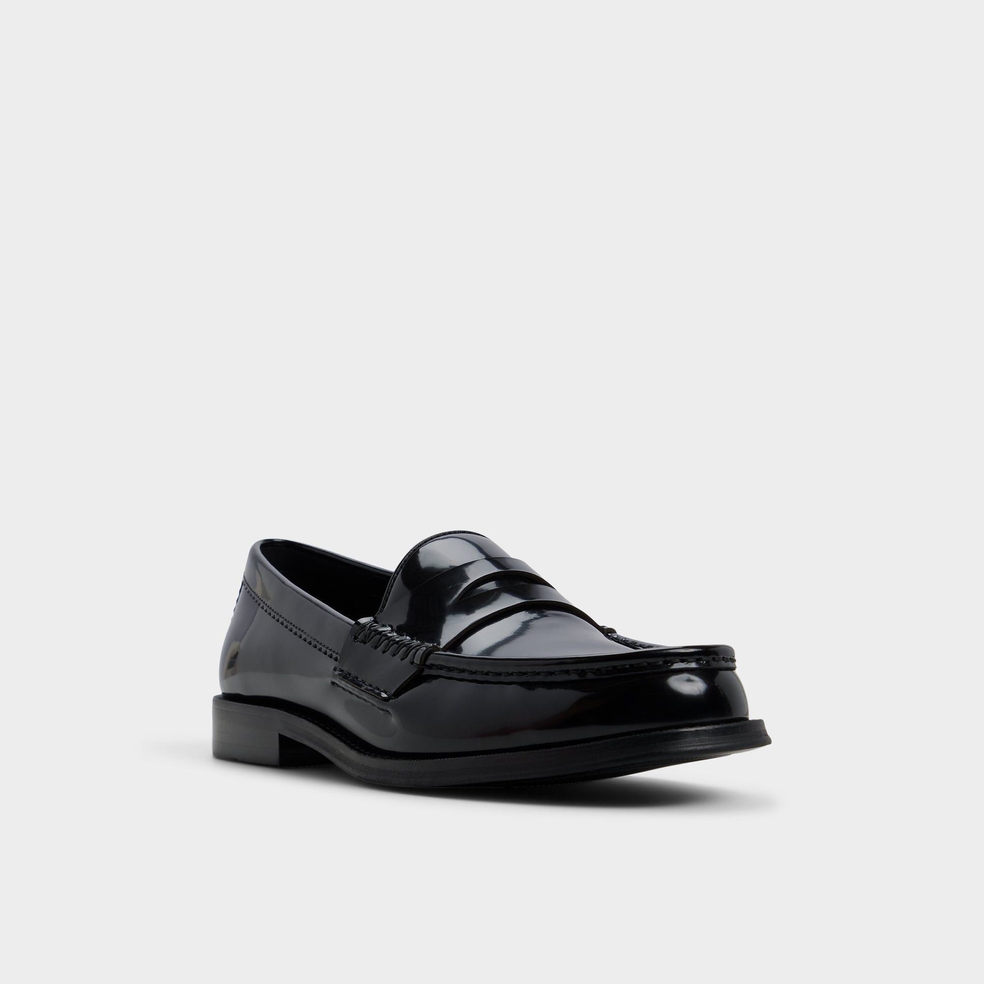 Ludovik in Black - Loafer - Black