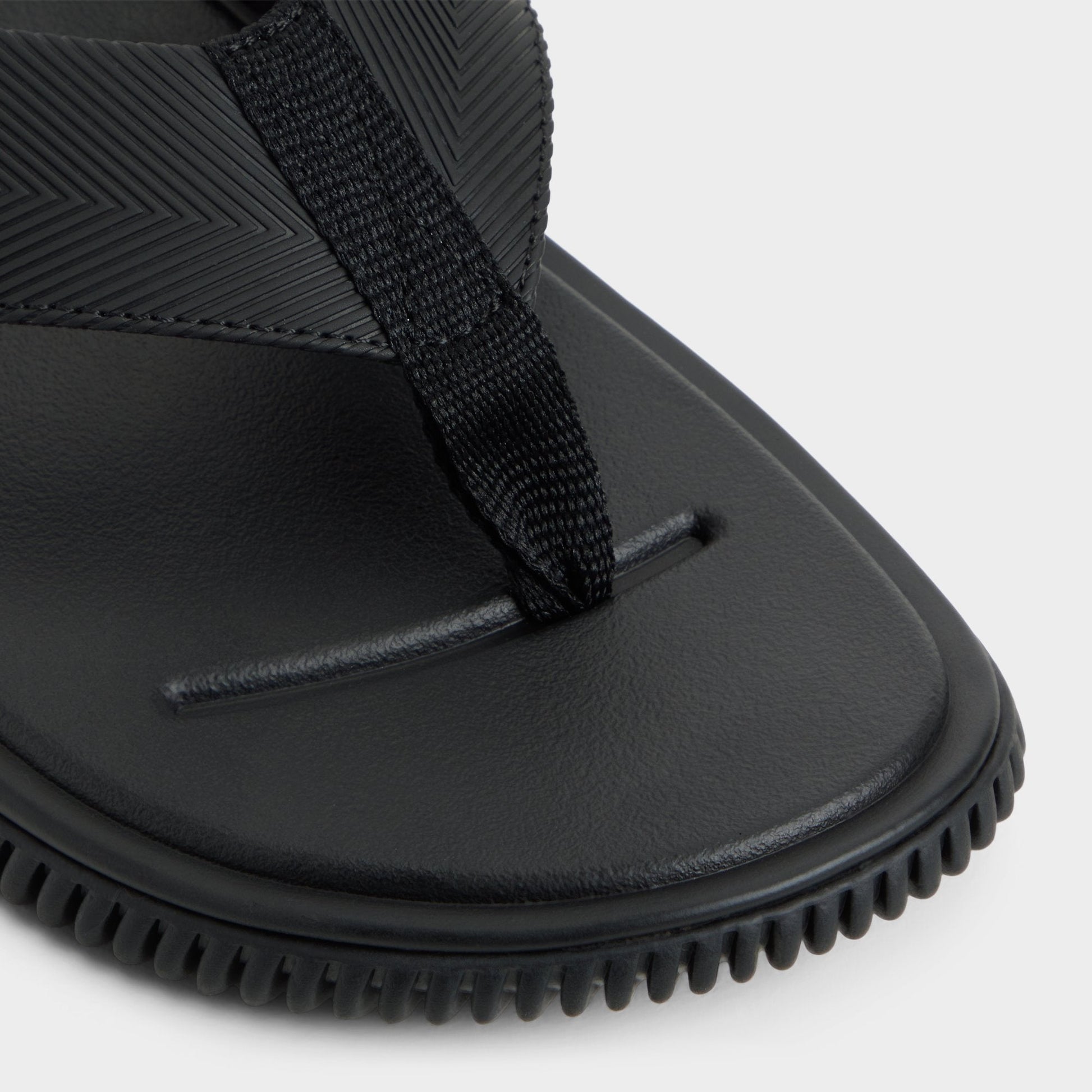 Riptide in Other Black - Flip flop - Other black