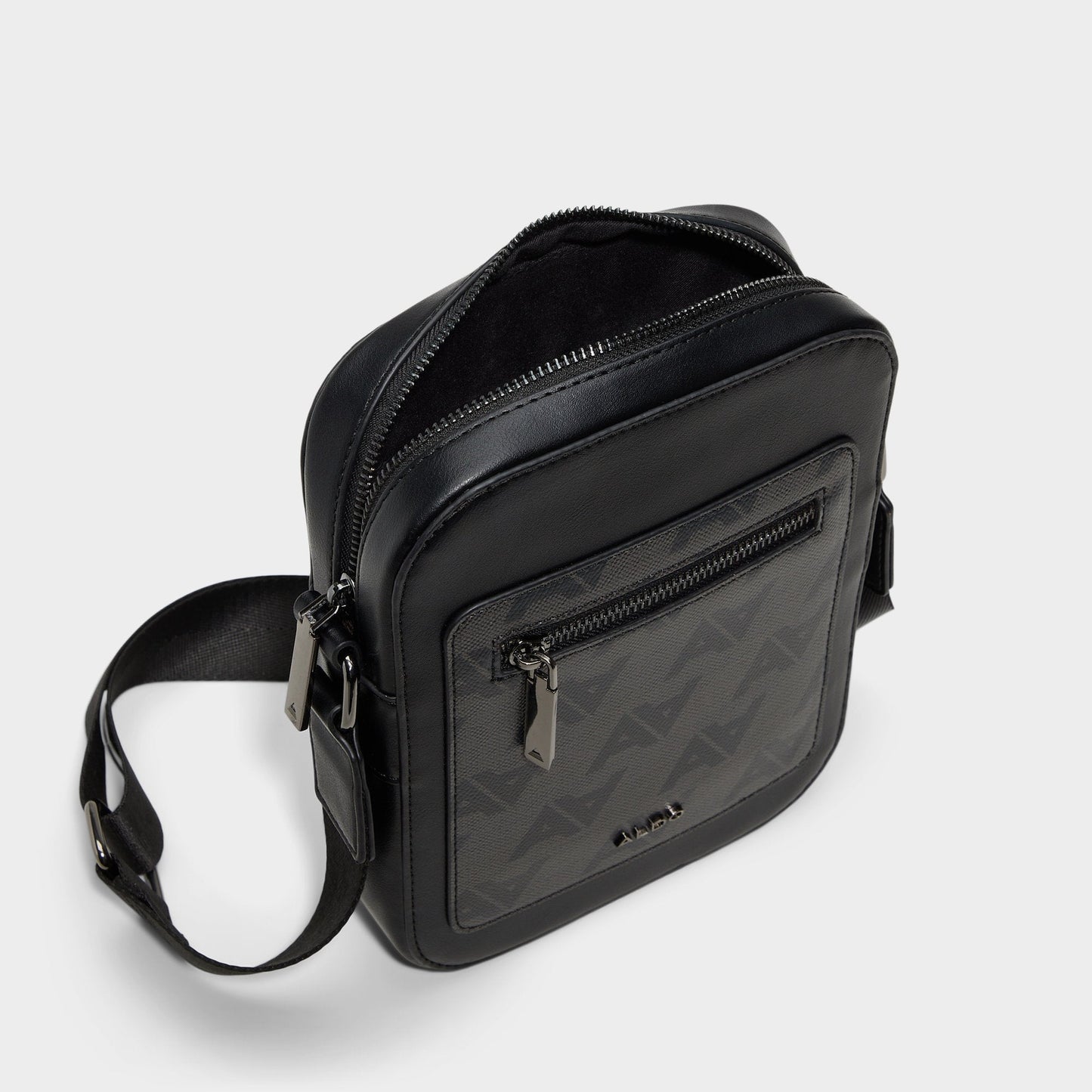 Murvynn in Other Black - Crossbody bag - Other black
