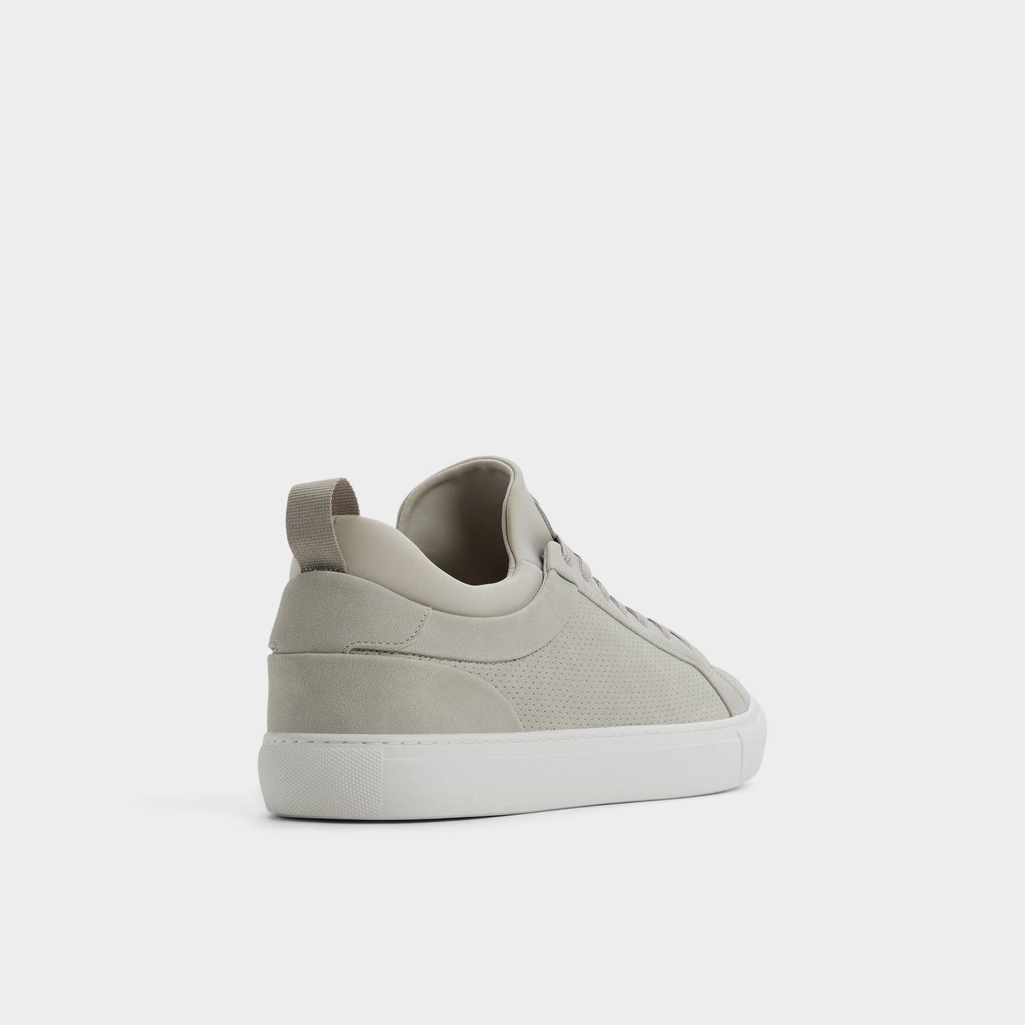 Xavier in Light Grey - Low top sneaker - Light grey