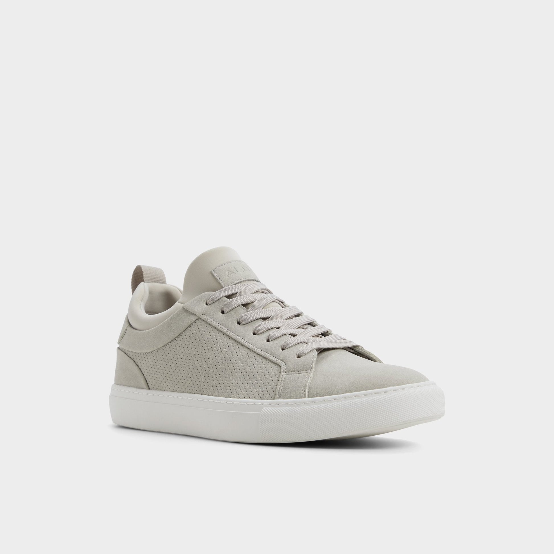 Xavier in Light Grey - Low top sneaker - Light grey