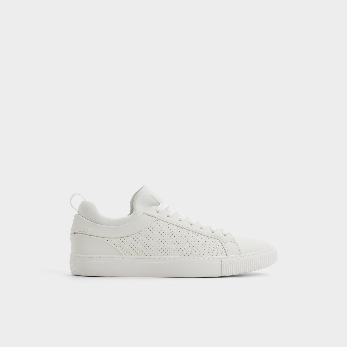 Xavier in White 14204477 - Low top sneaker - White