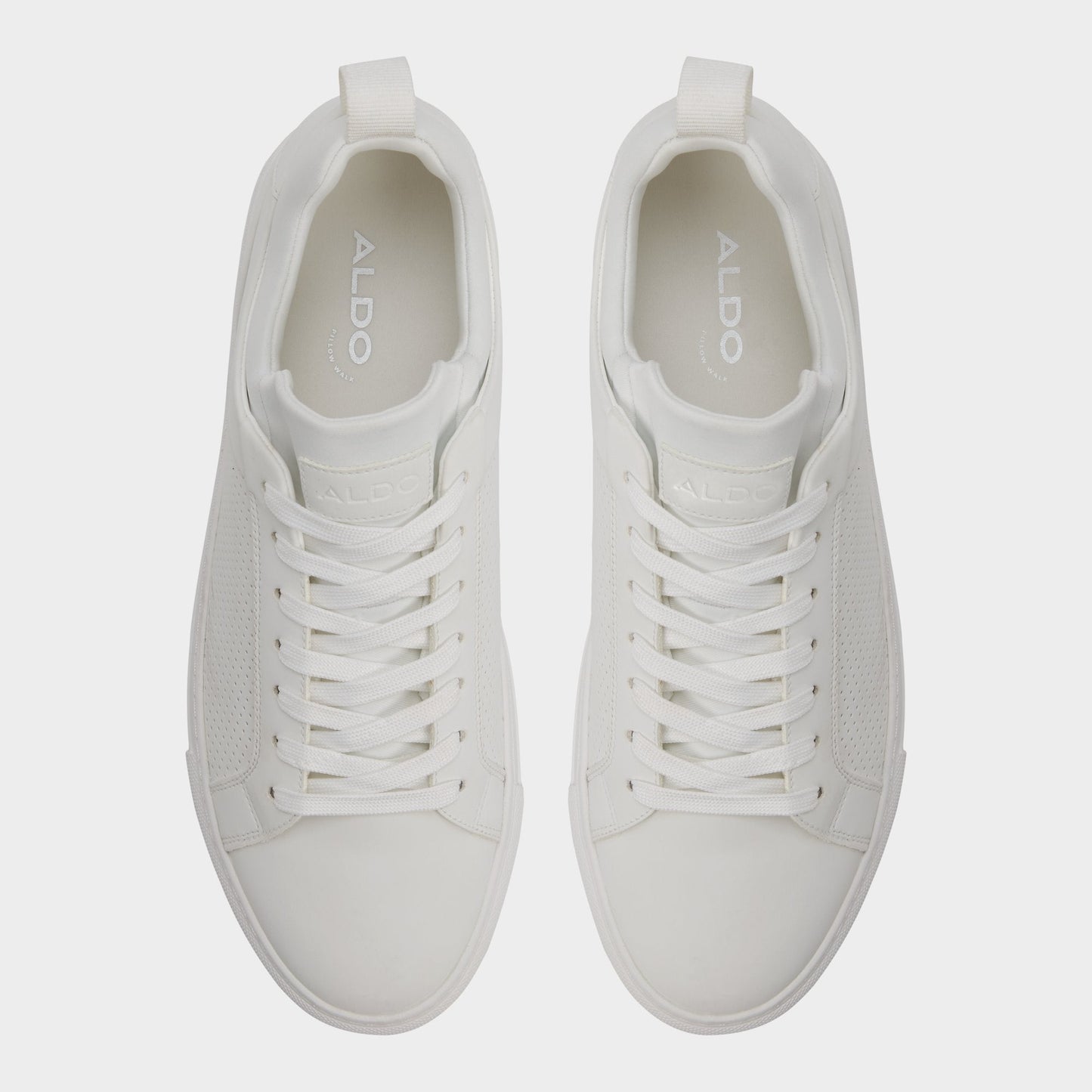 Xavier in White 14204477 - Low top sneaker - White