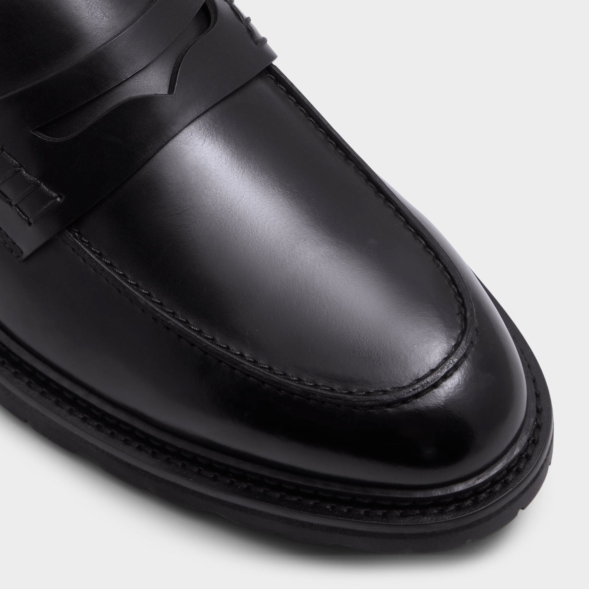 Aleris Black Men's Dress Shoes - Loafer, Lug sole - Black