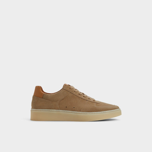 Montie in Cognac - Low top sneaker, Cup sole - Cognac