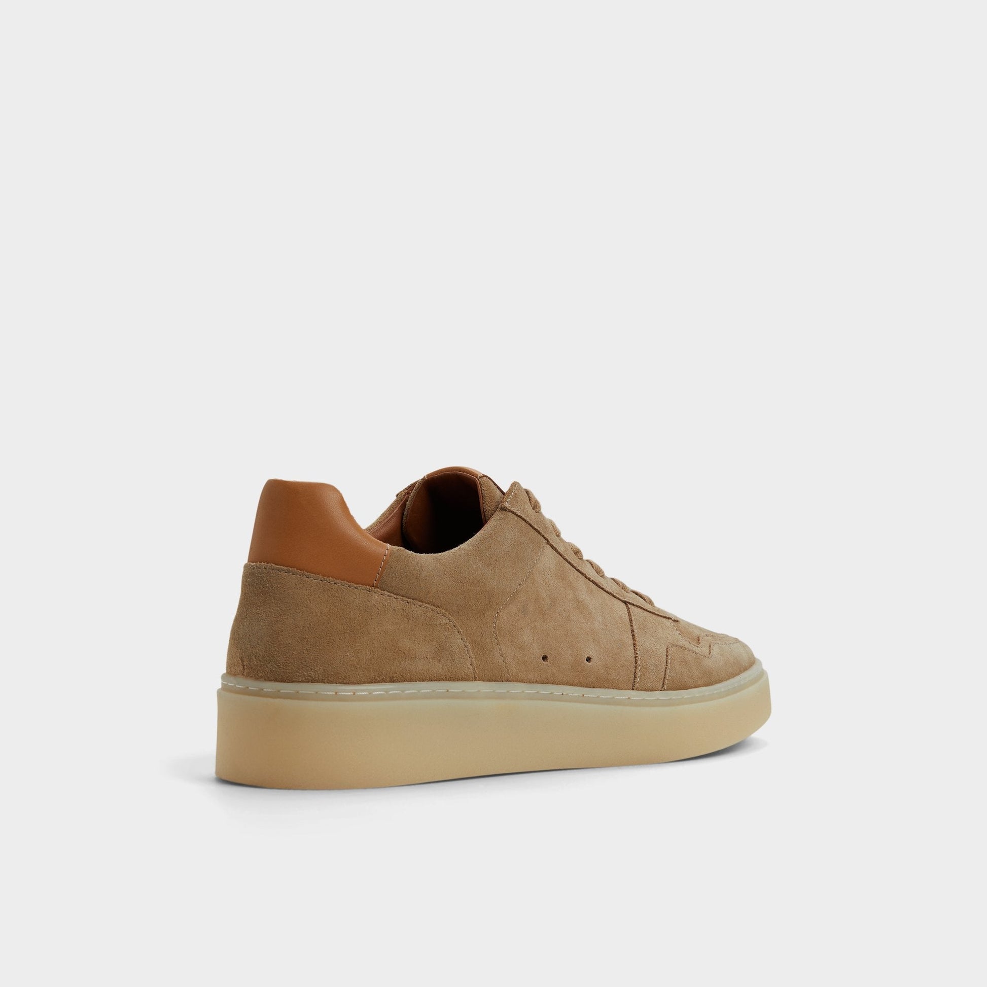 Montie in Cognac - Low top sneaker, Cup sole - Cognac
