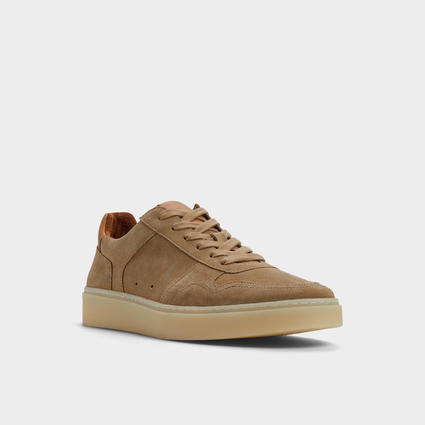 Montie in Cognac - Low top sneaker, Cup sole - Cognac