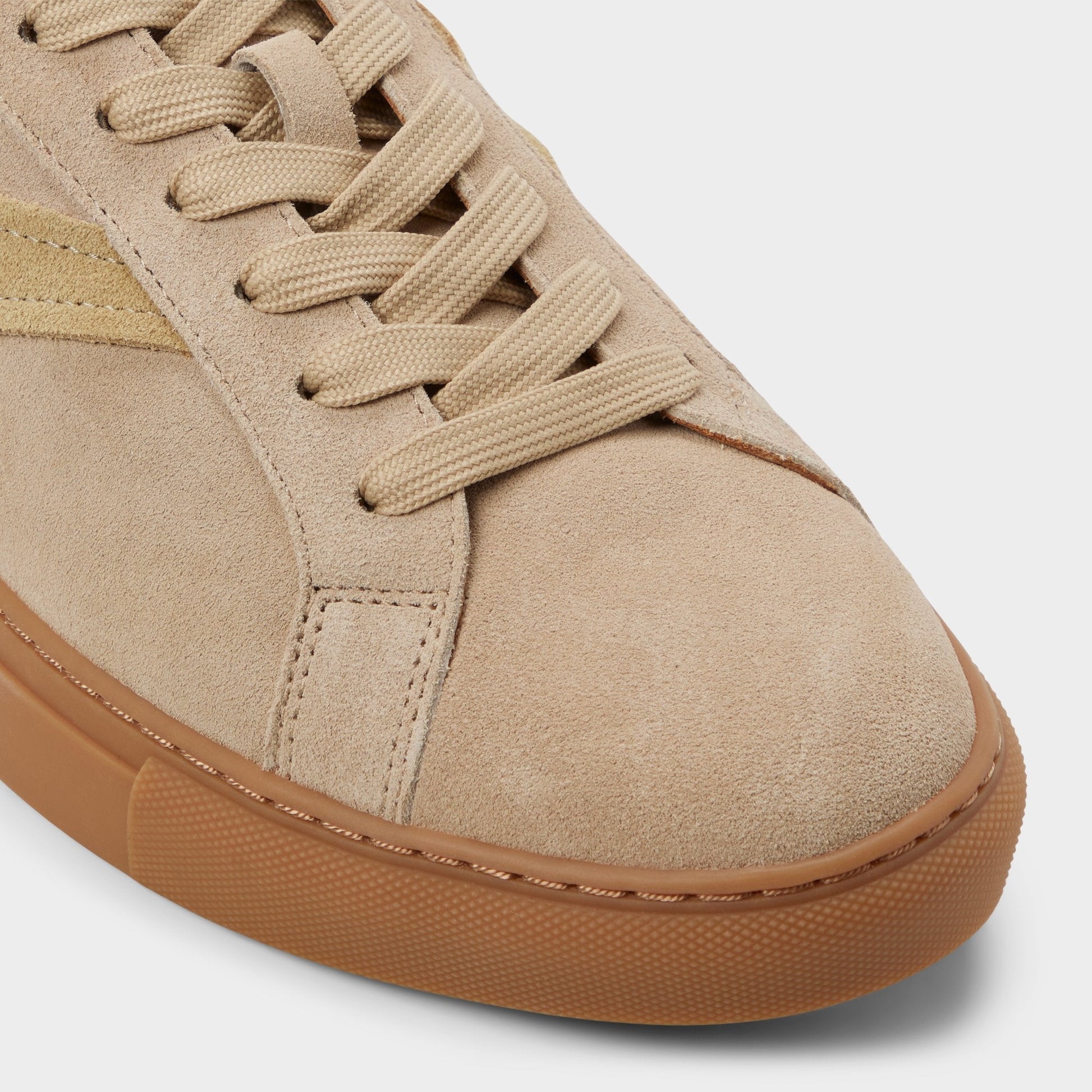 Leroy in Sand - Low top sneaker, Cup sole - Sand