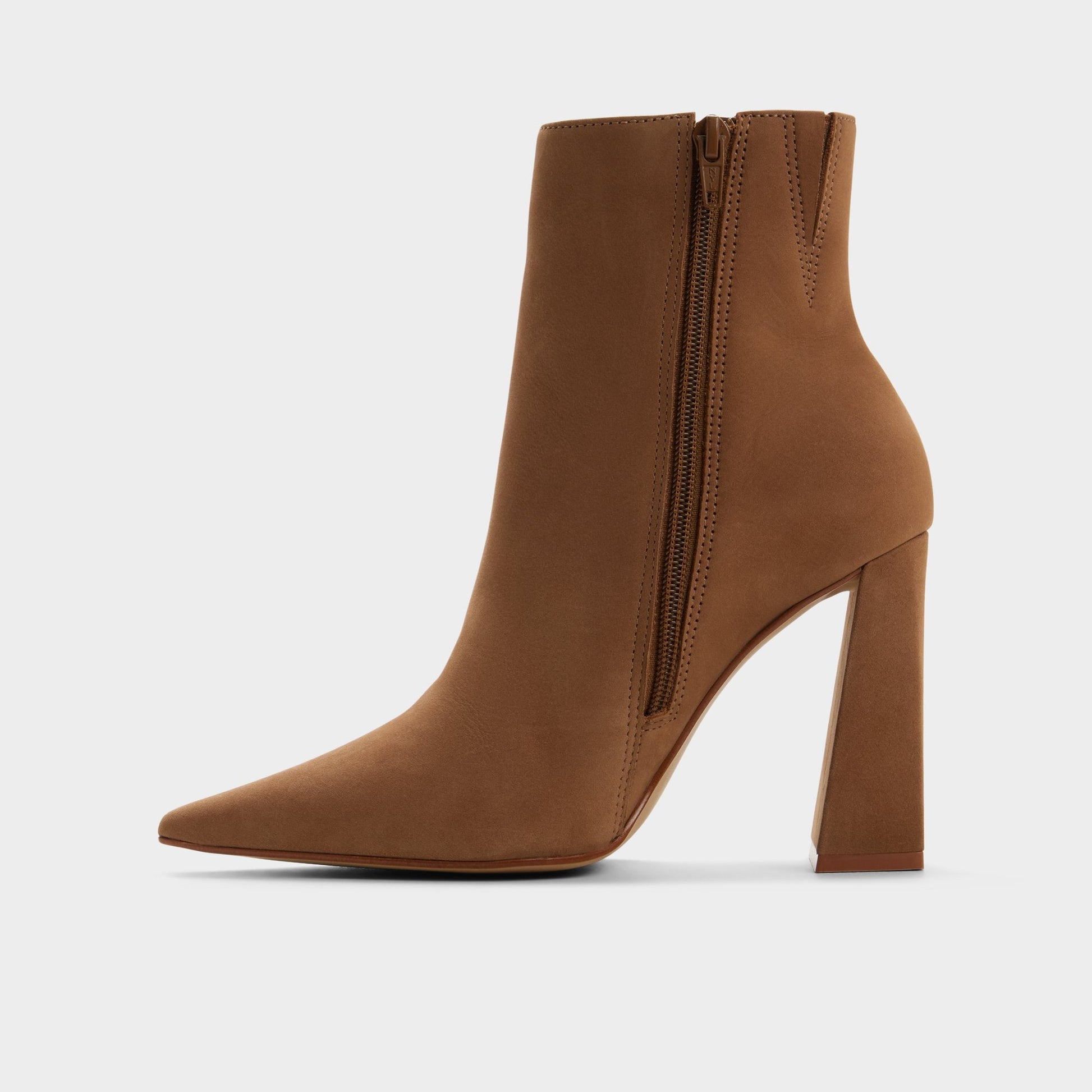 Carredendar in Tan - Ankle boot, Block heel - Tan
