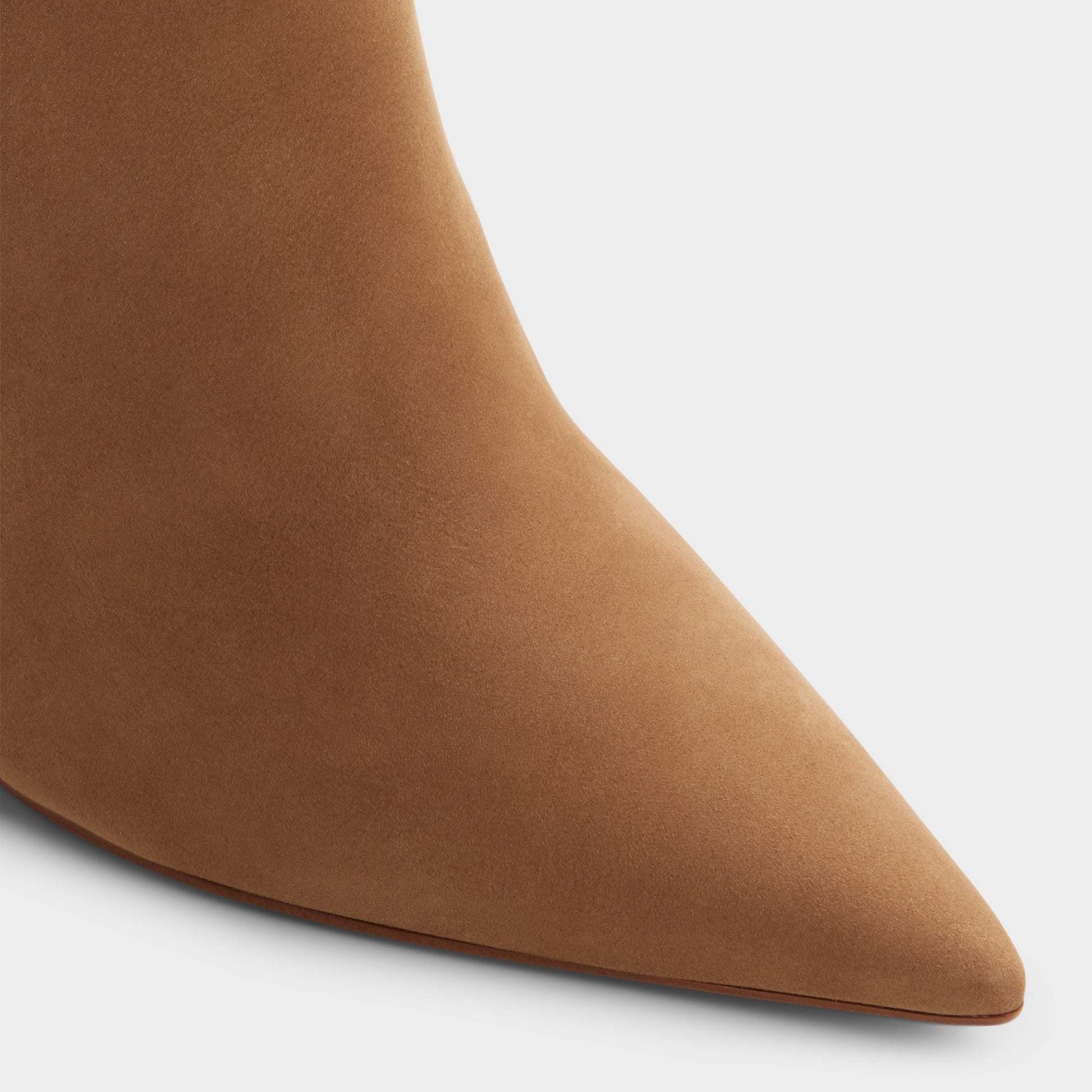 Carredendar in Tan - Ankle boot, Block heel - Tan