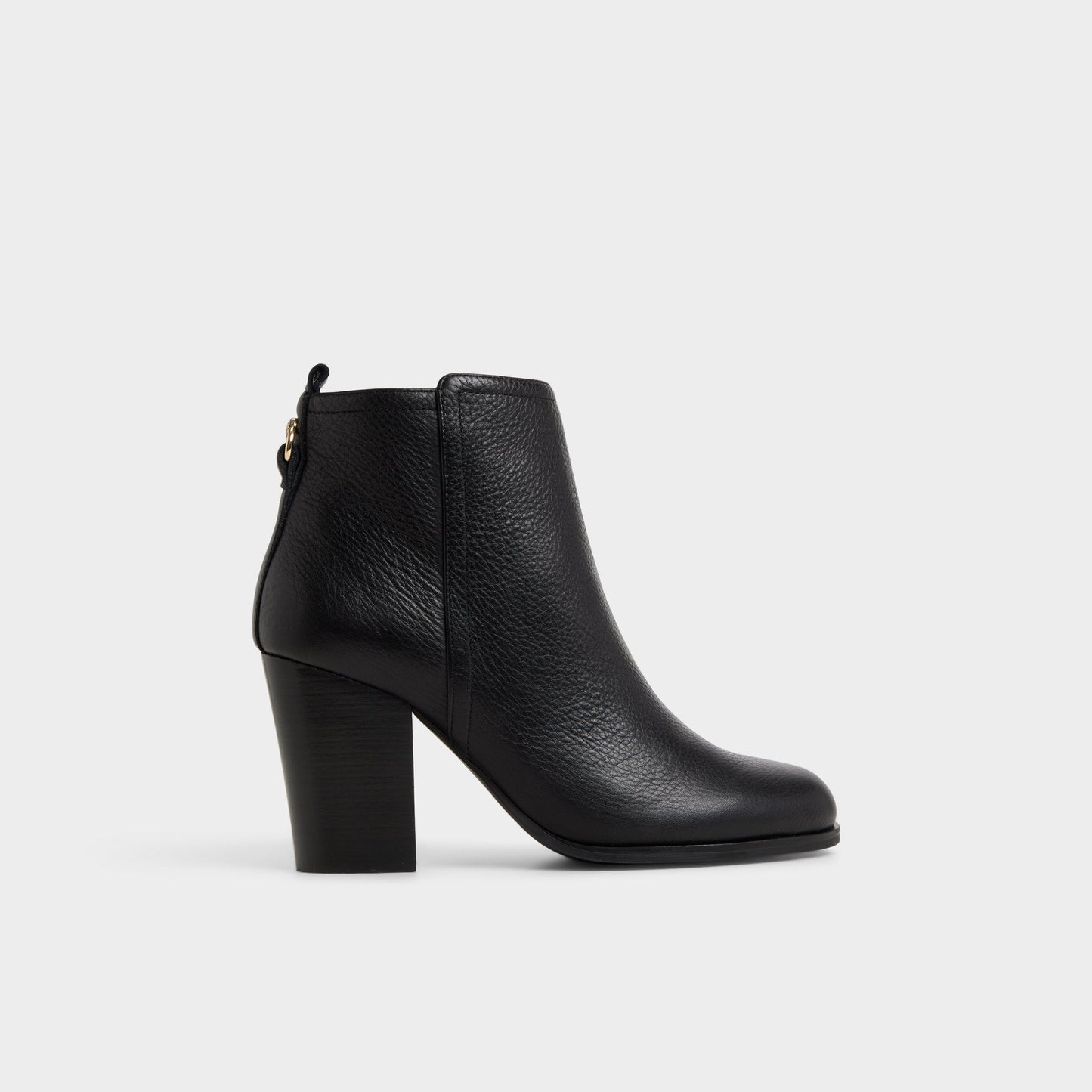 Noemia in Black - Ankle boot, Block heel - Black