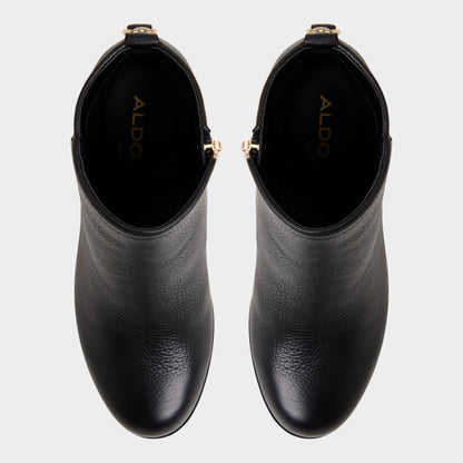 Noemia in Black - Ankle boot, Block heel - Black