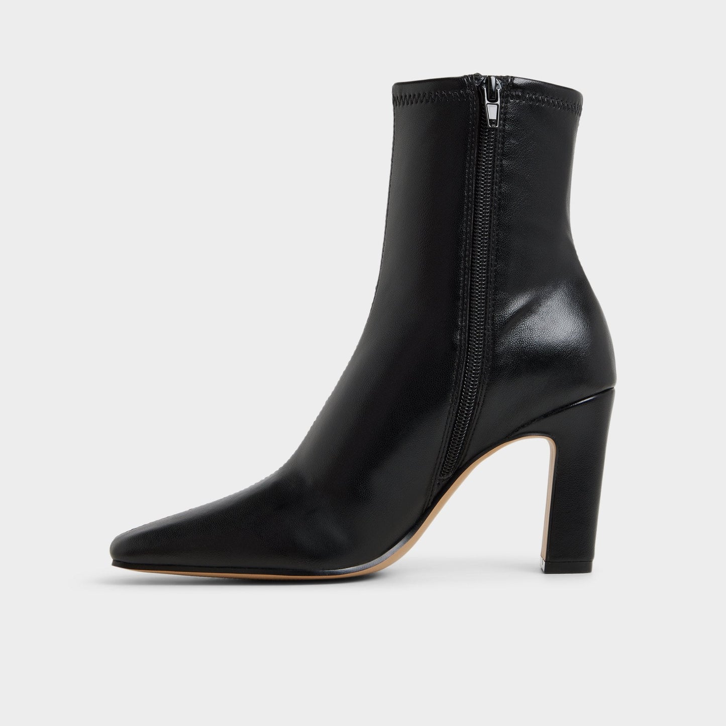 Cybele in Black - Ankle boot, Block heel - Black