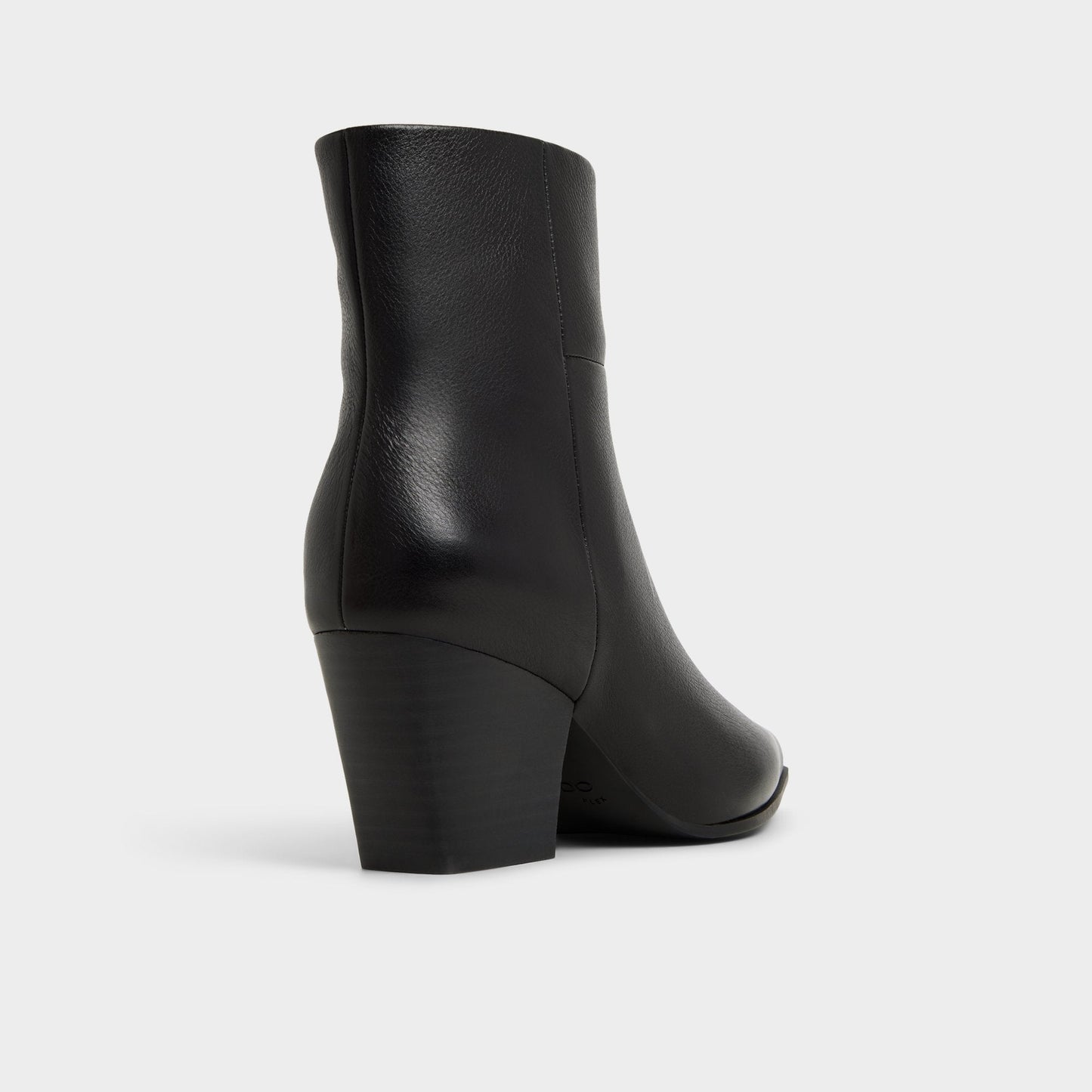 Shanah in Black - Ankle boot, Block heel - Black