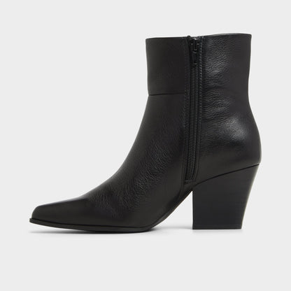 Shanah in Black - Ankle boot, Block heel - Black