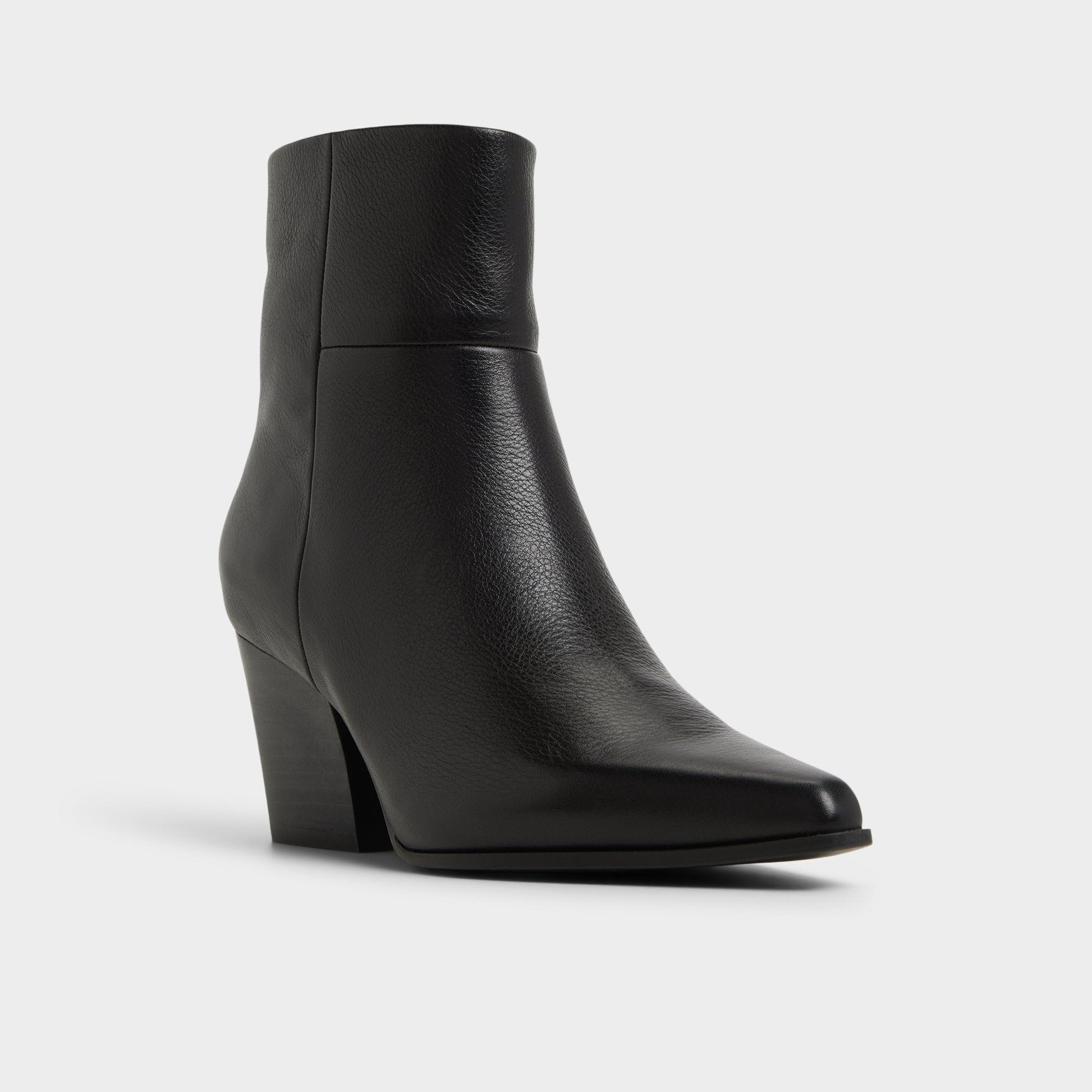 Shanah in Black - Ankle boot, Block heel - Black