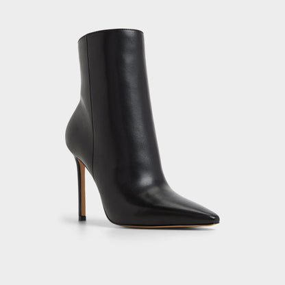 Guavaberry in Black - Ankle boot, Stiletto heel - Black