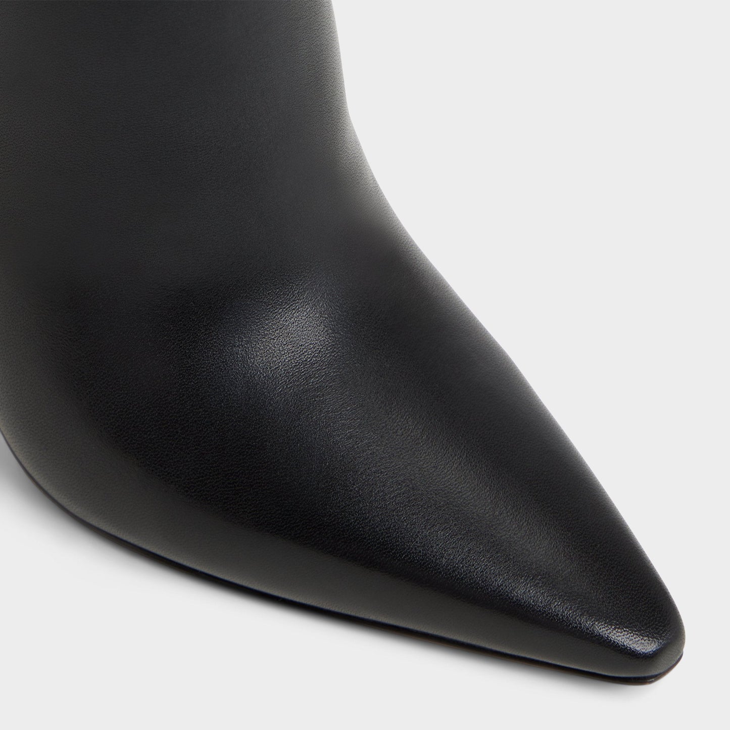 Guavaberry in Black - Ankle boot, Stiletto heel - Black