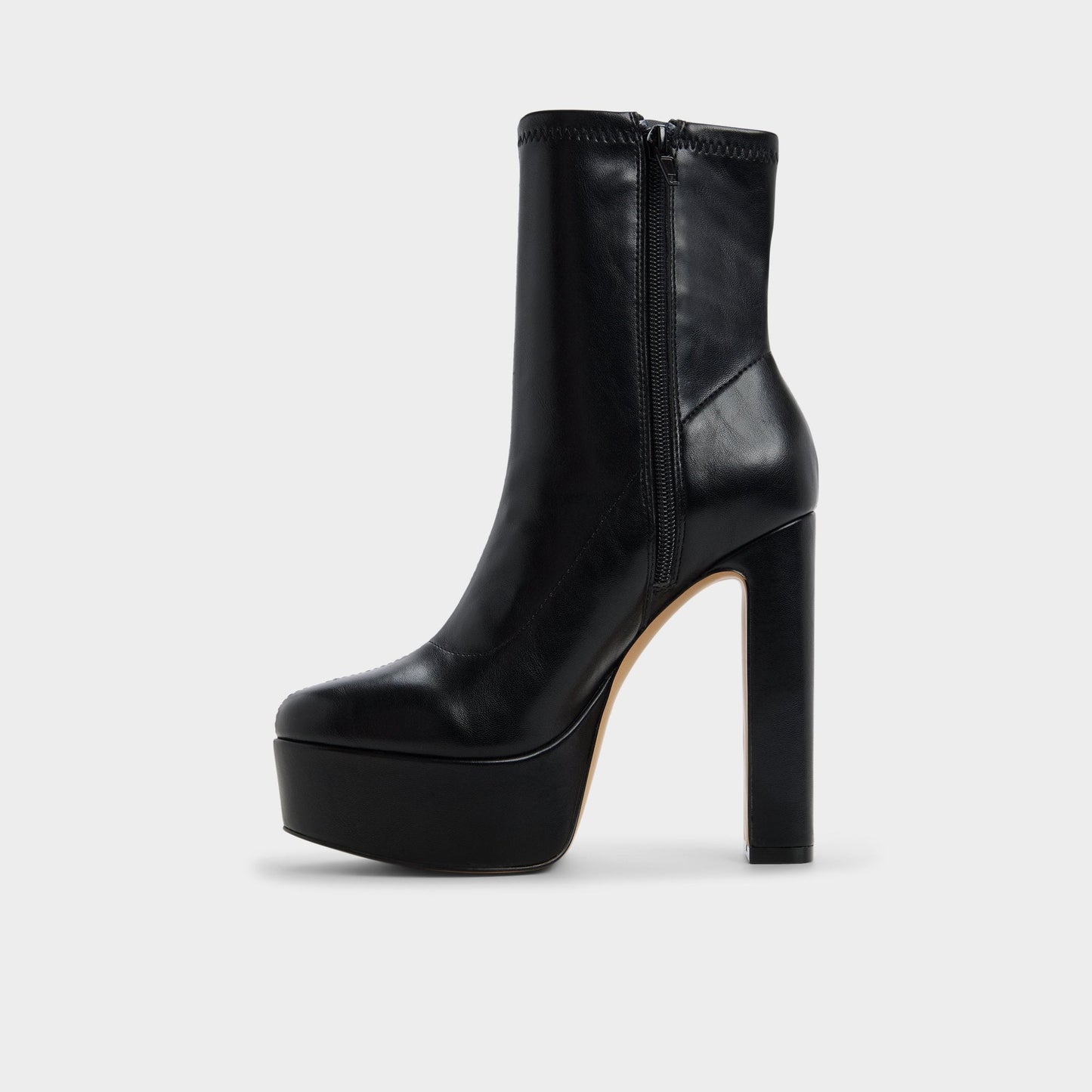 Brejara in Black - Ankle boot, Platform - Black