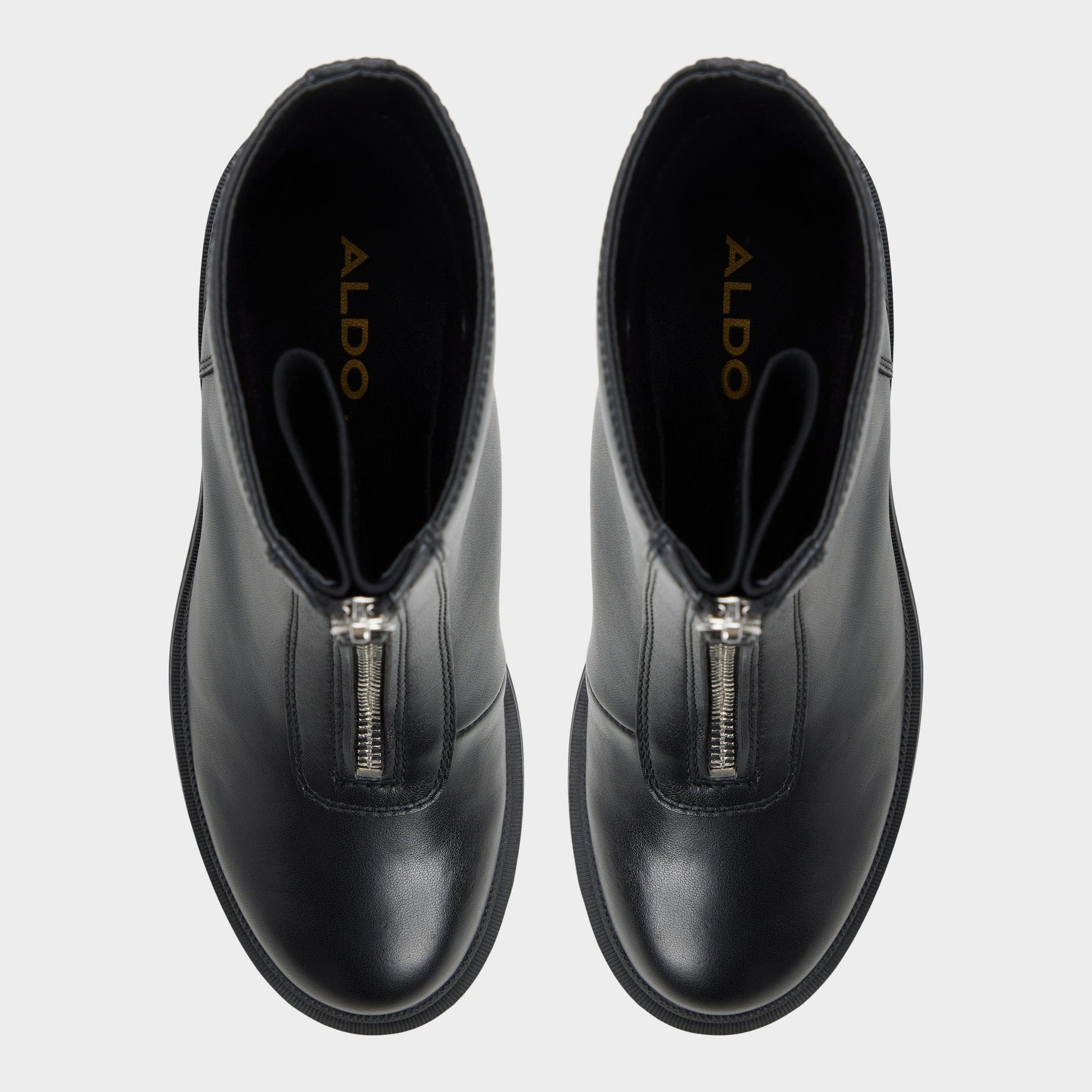 Merielle in Black - Ankle boot, Lug sole - Black