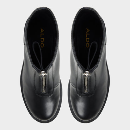 Merielle in Black - Ankle boot, Lug sole - Black