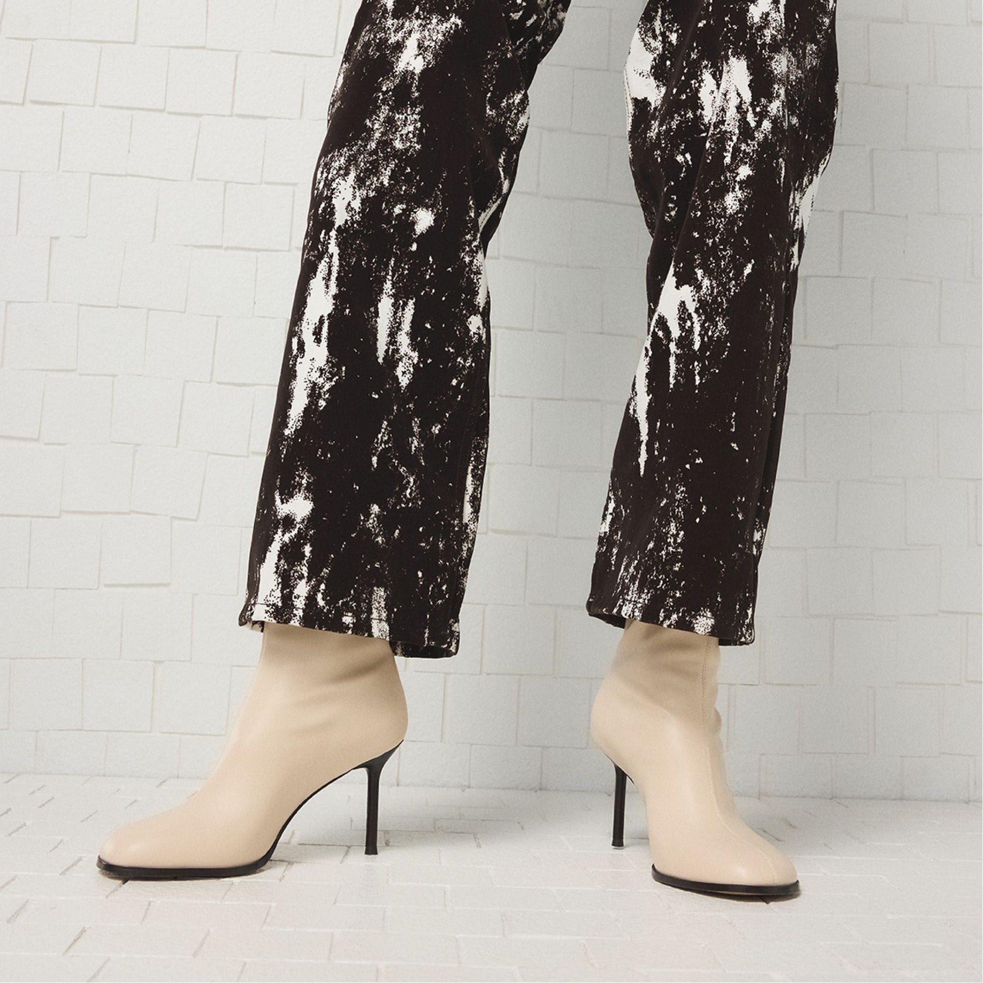 Evander in Cream - Ankle boot, Stiletto heel - Cream