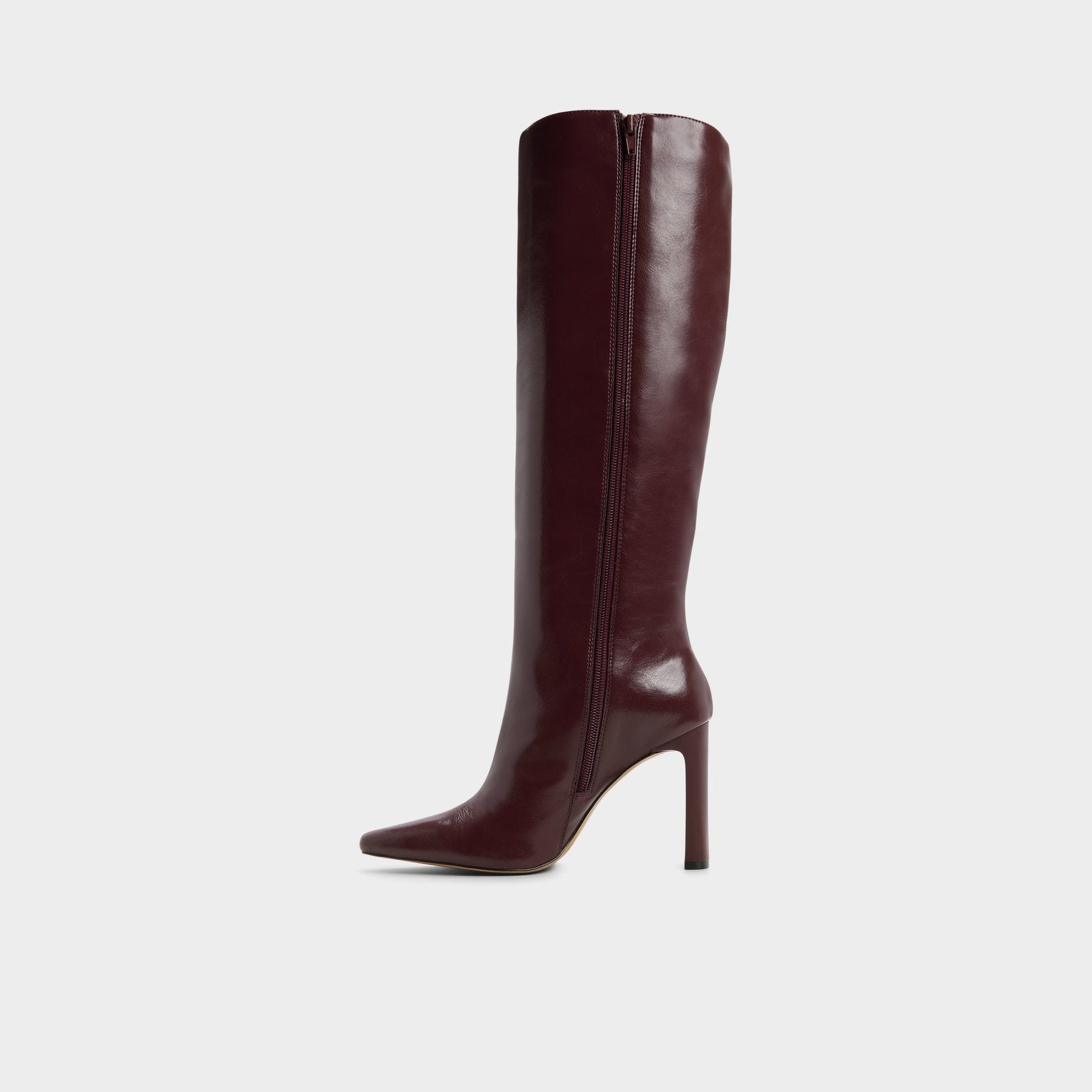 Elyne in Burgundy - Knee-high boot - Burgundy