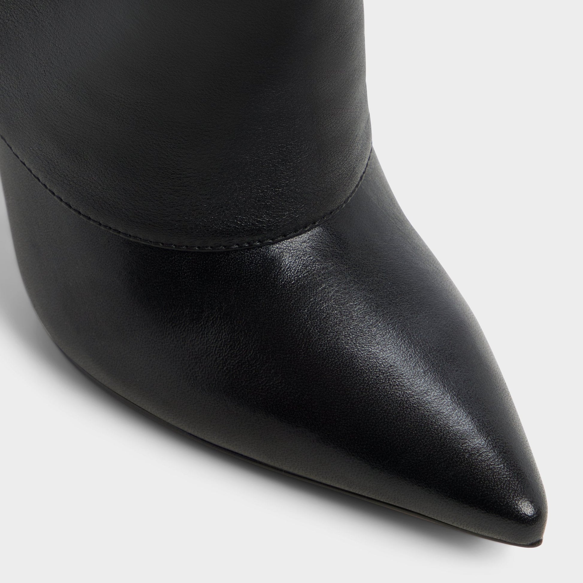 Lenoria in Black - Knee-high boot, Stiletto heel - Black