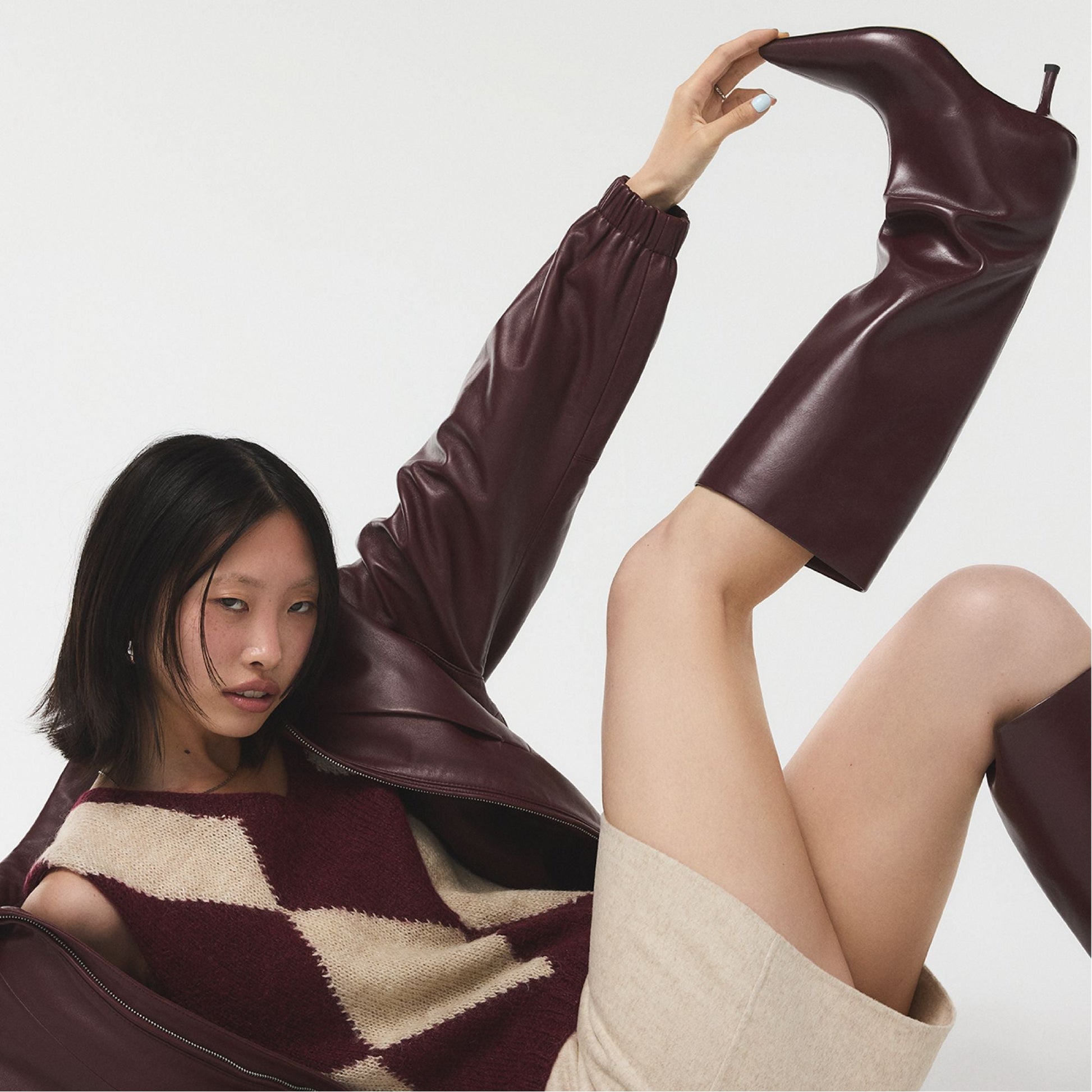 Selora in Burgundy - Knee-high boot, Stiletto heel - Burgundy