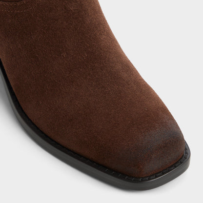 Emberlyn in Dark Brown 14163446 - Knee-high western boot, Cup sole - Dark Brown