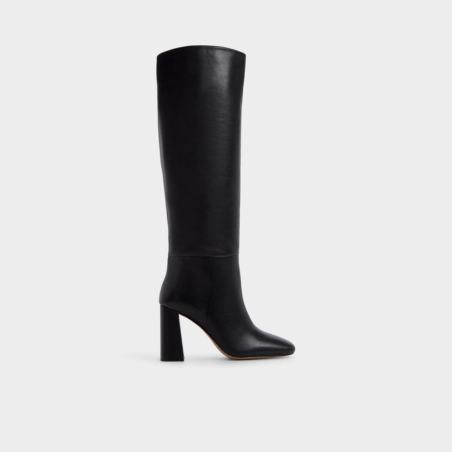 Helana in Black - Knee-high boot, Block heel - Black
