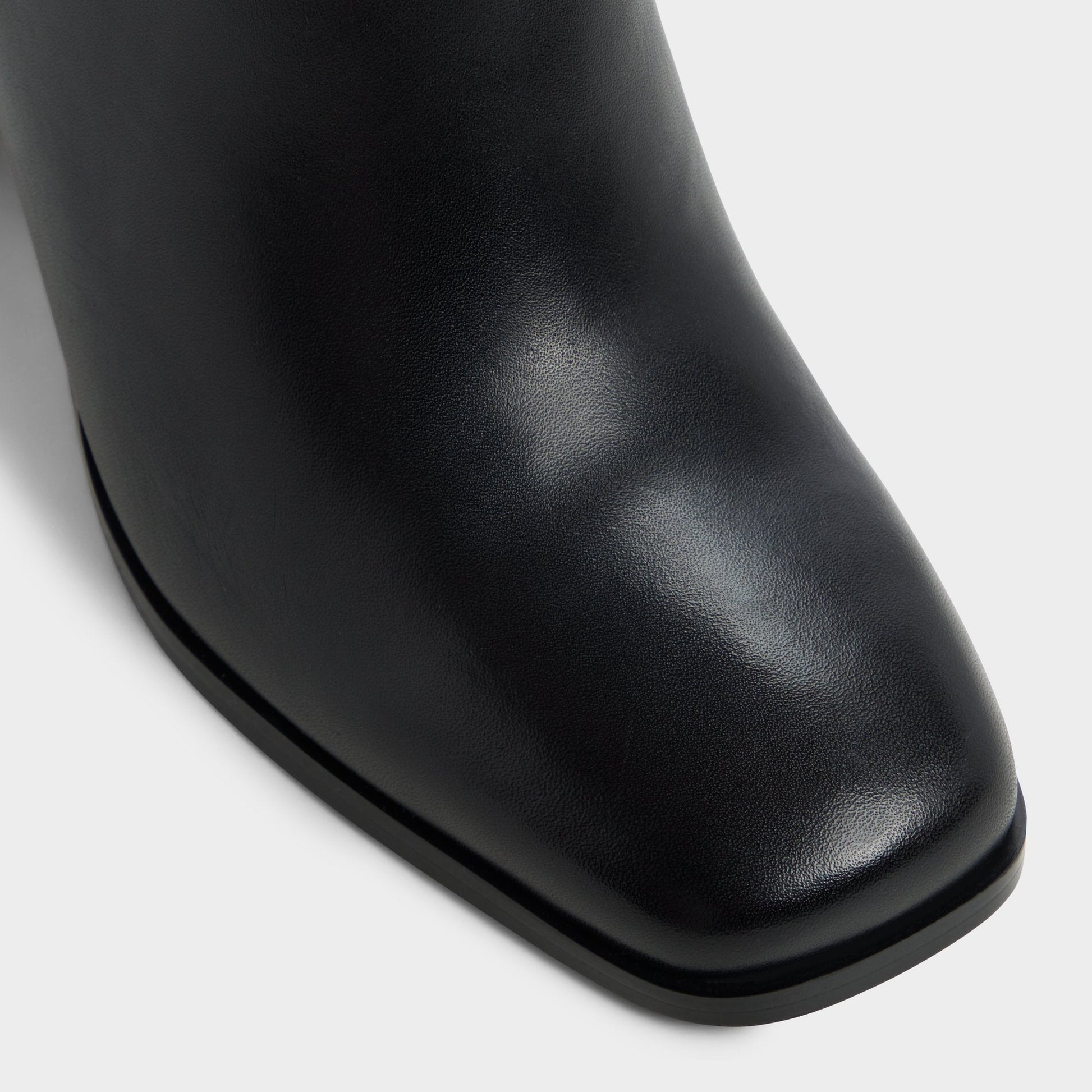 Elyze in Black - Knee-high boot, Block heel - Black