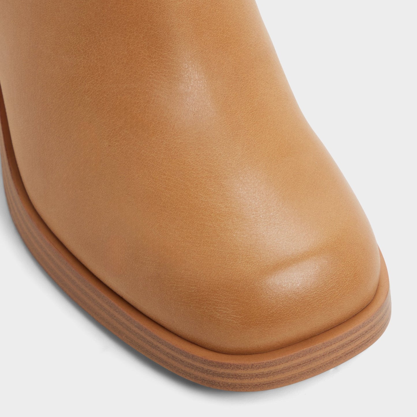 Juny in Light Brown - Knee-high boot, Platform - Light brown