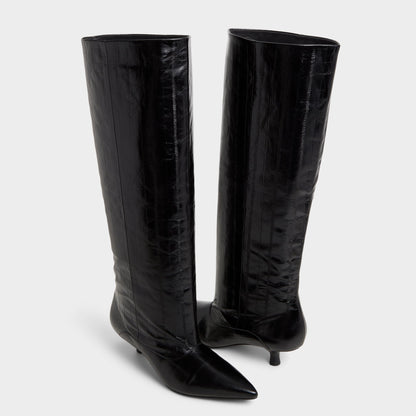 Everose in Black - Knee-high boot, Kitten heel - Black